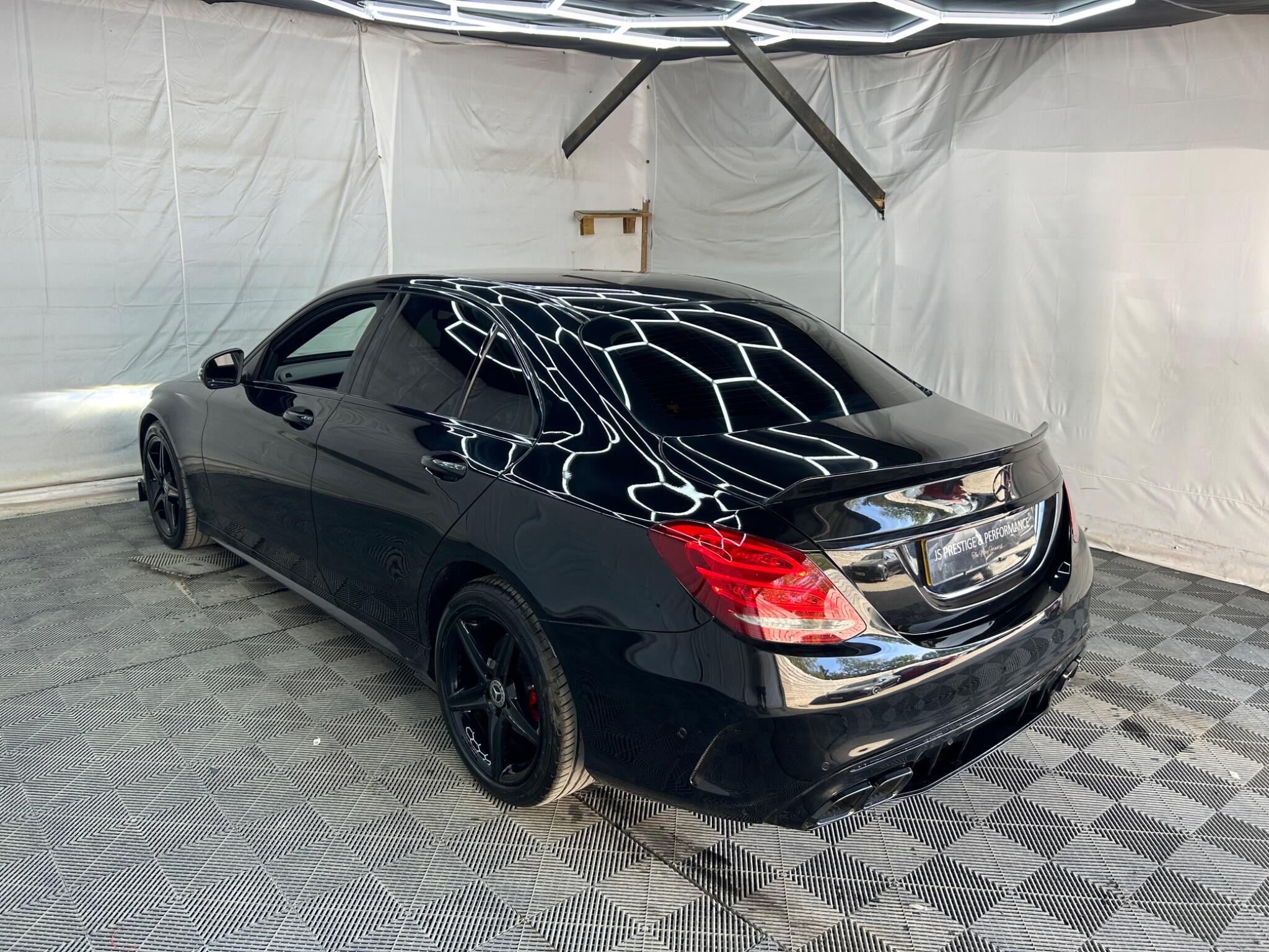 Mercedes-Benz C-Class view 4