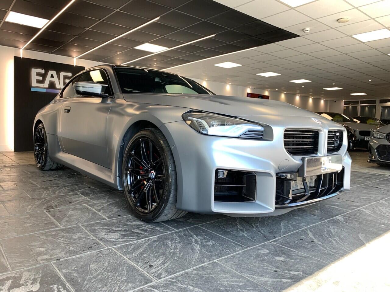 BMW M2 view 12