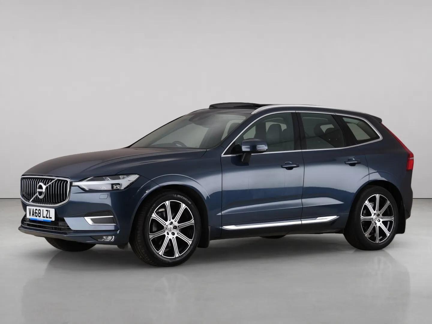 Volvo XC60 view 2