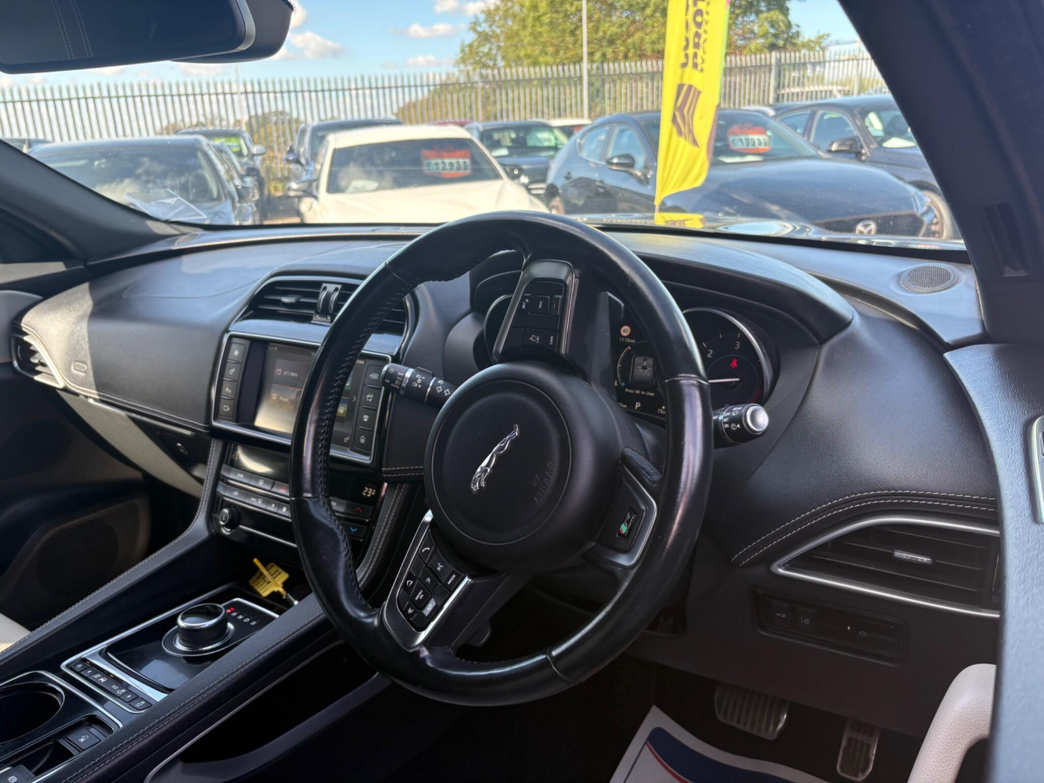 Jaguar F-Pace view 8