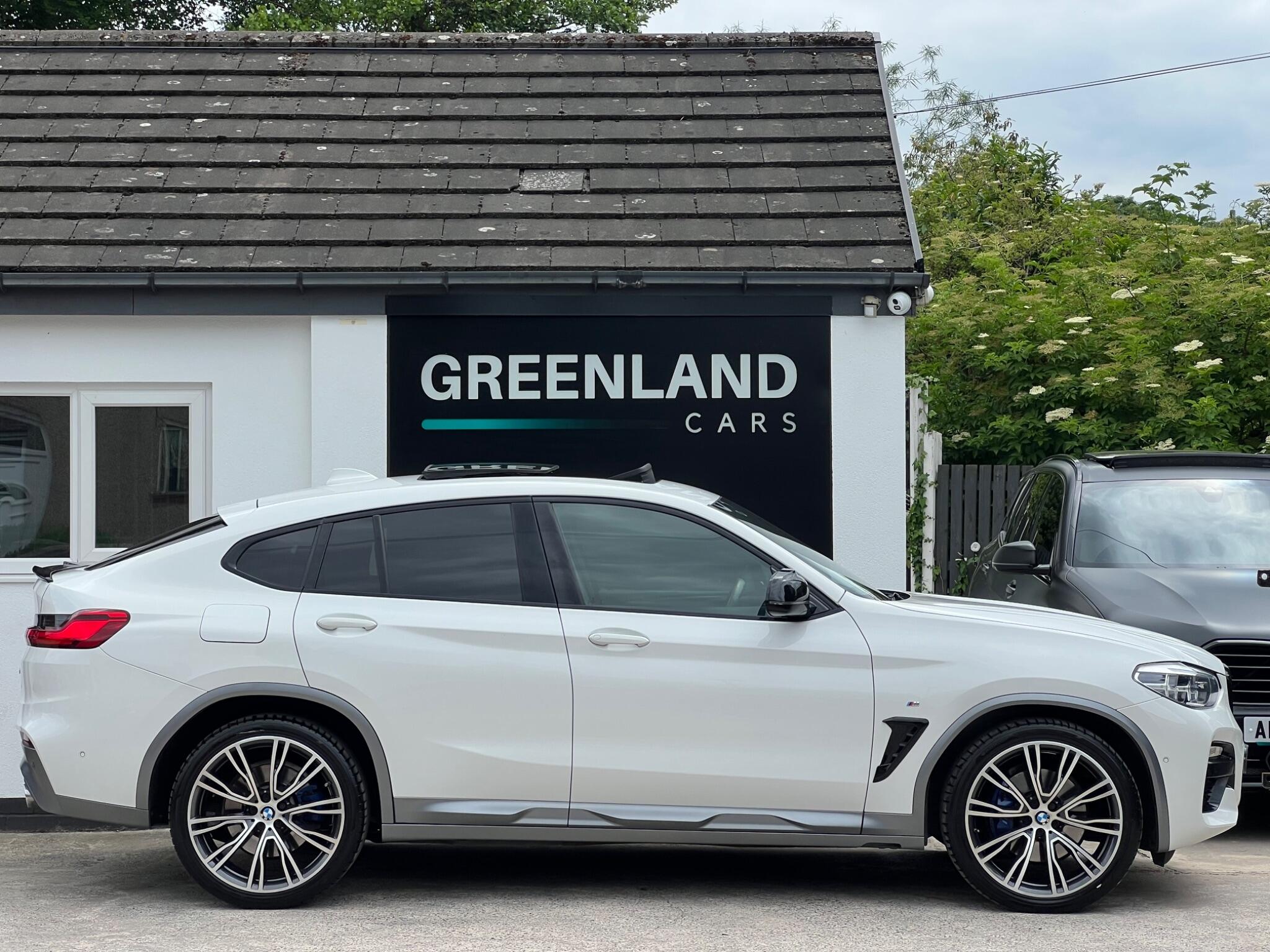 BMW X4 view 30