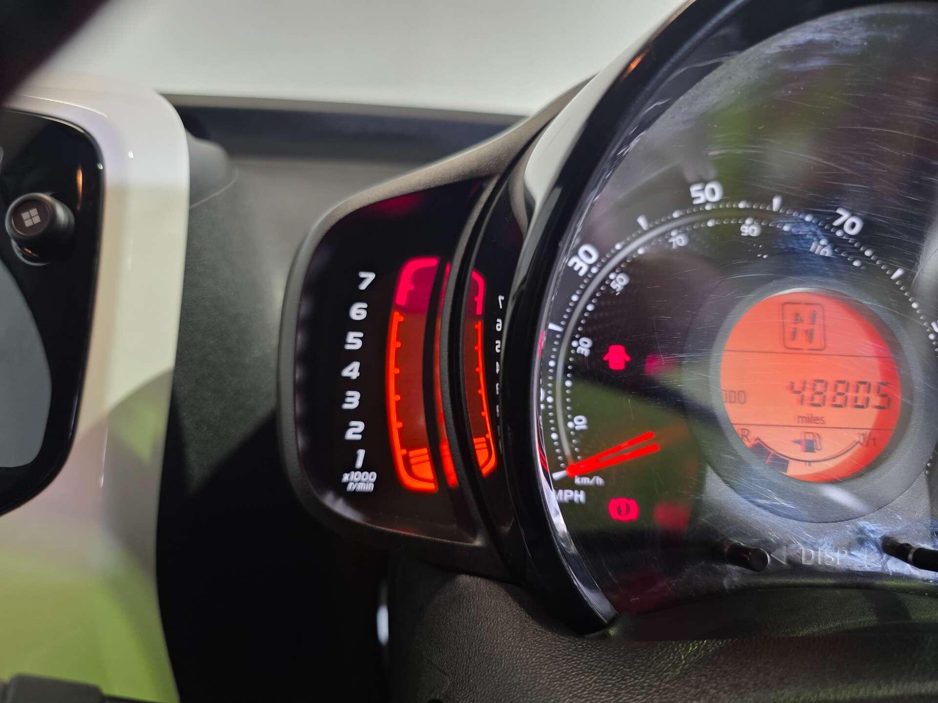 Toyota Aygo view 17
