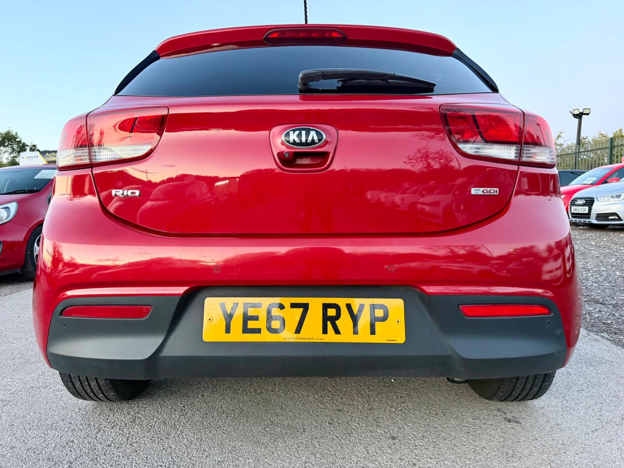 Kia Rio view 17