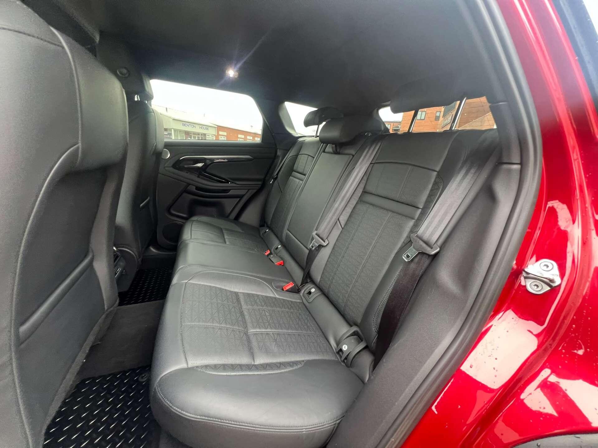 Land Rover Range Rover Evoque view 30