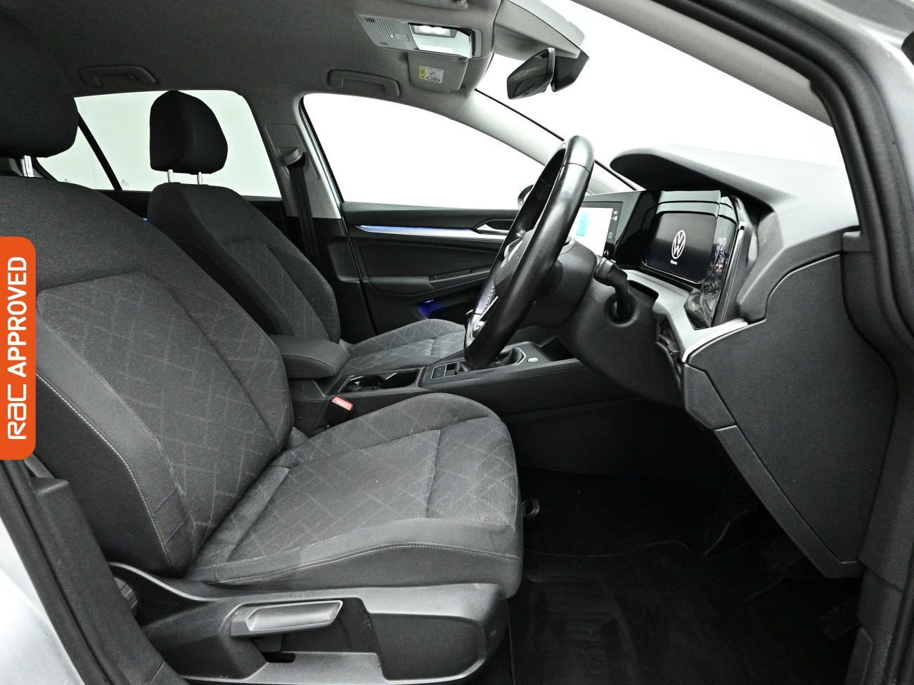 Volkswagen Golf view 11
