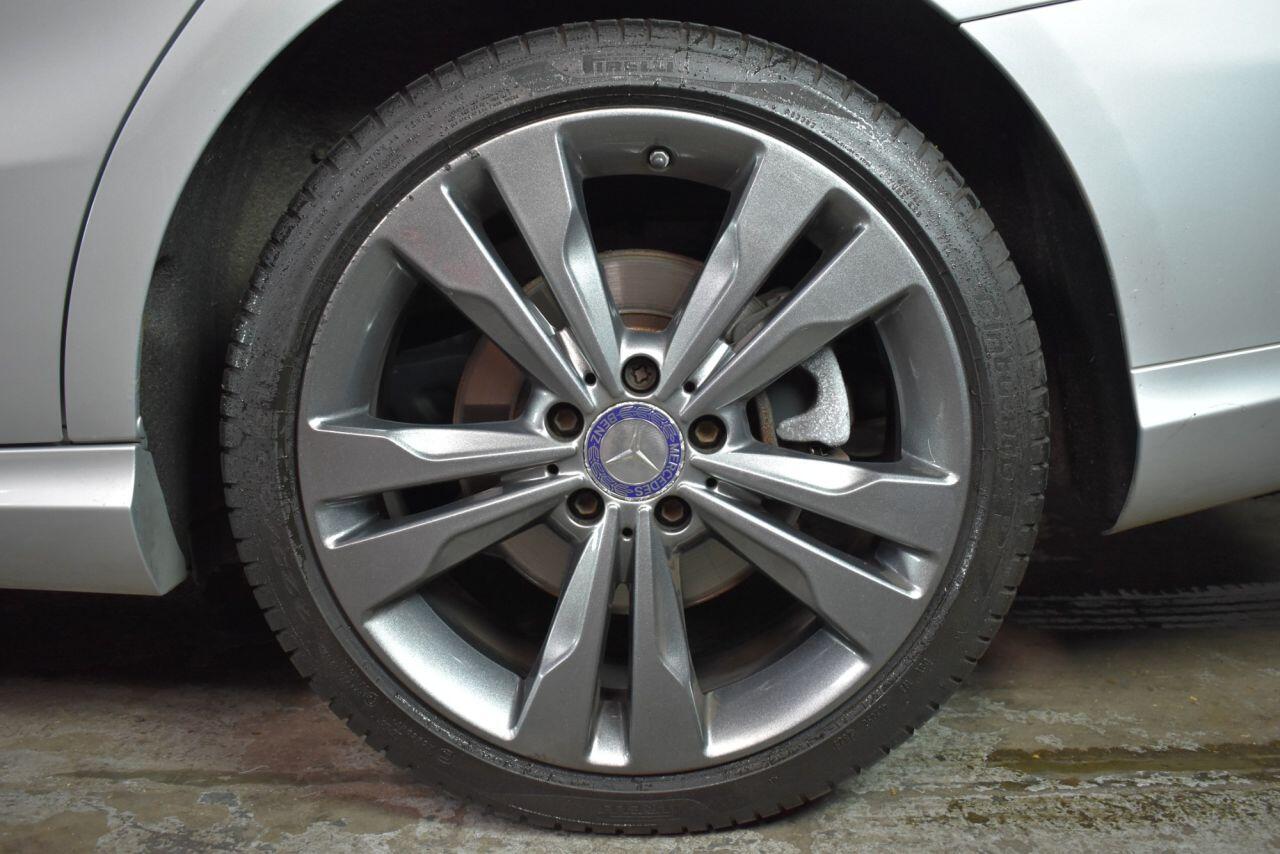 Mercedes-Benz Cla view 34