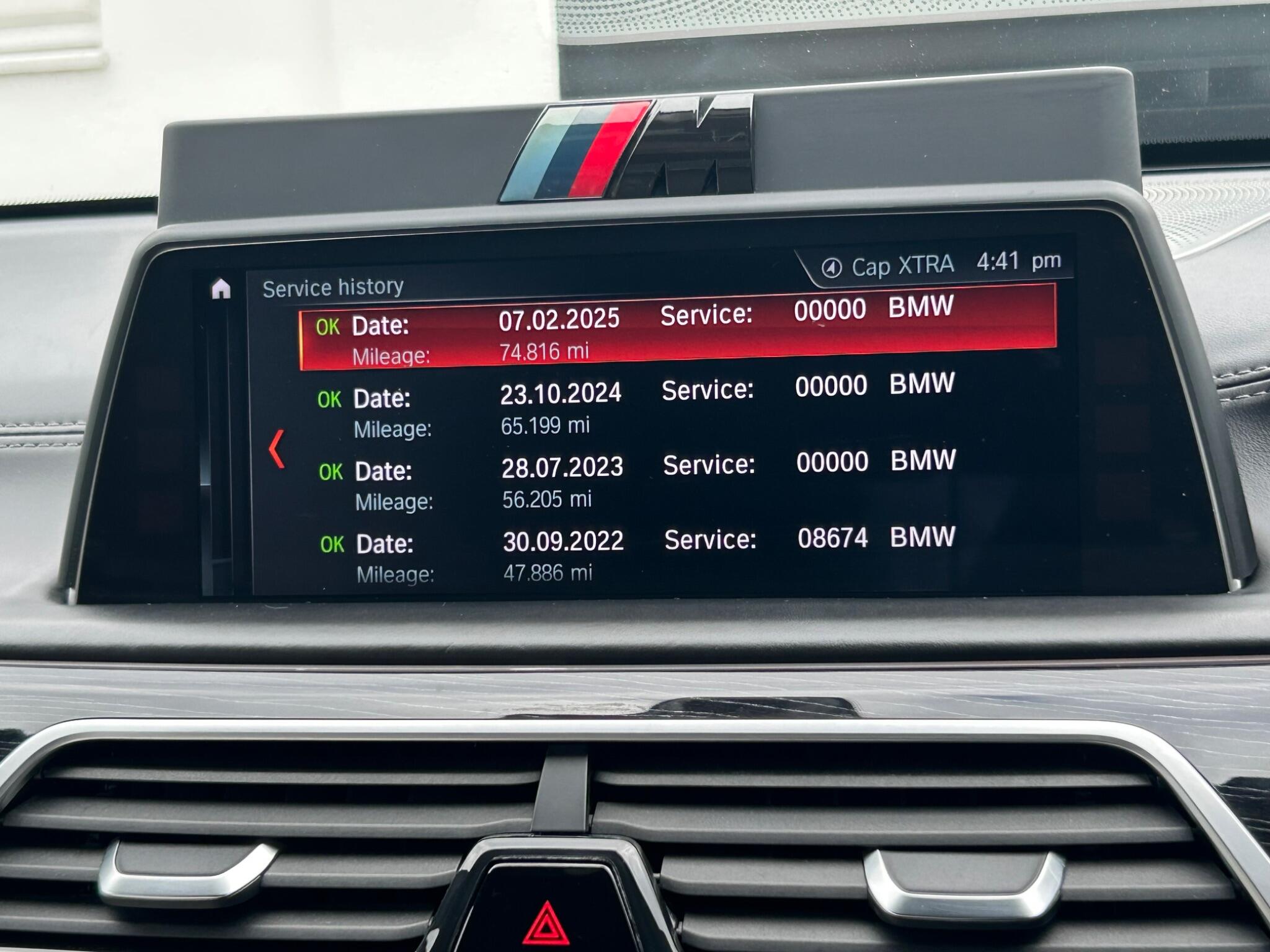 BMW 7 Series view 61
