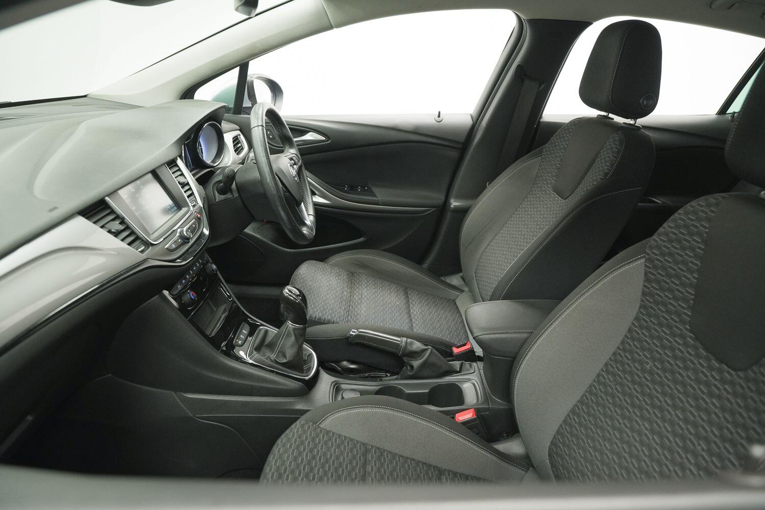 Vauxhall Astra view 23