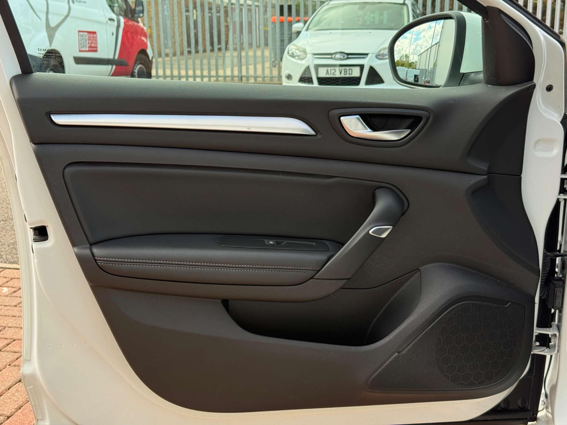 Renault Megane view 41