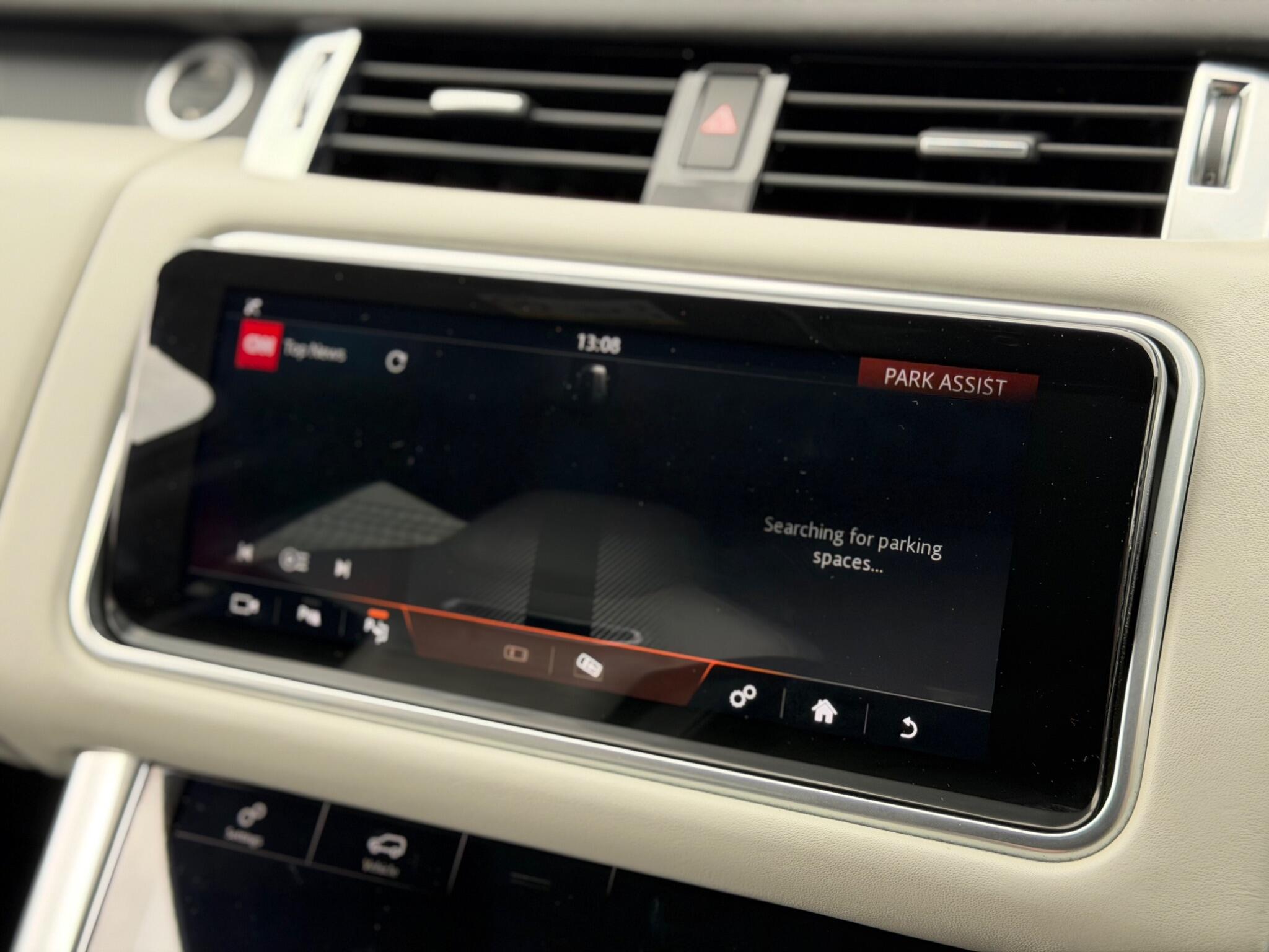 Land Rover Range Rover Sport view 40