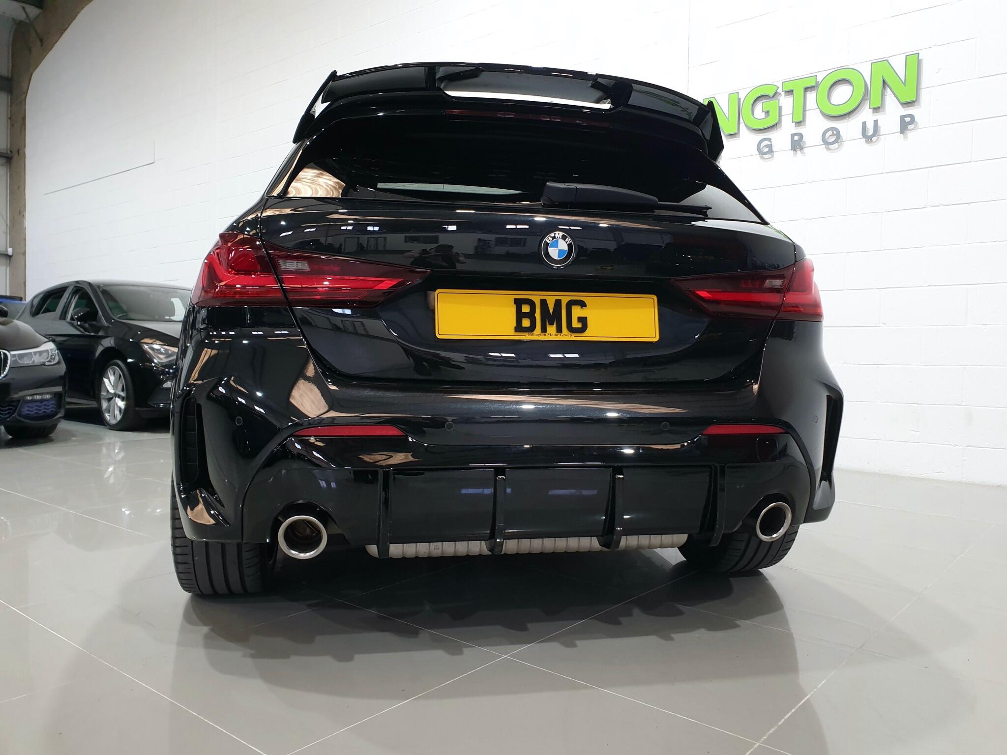 BMW 1 Series view 29