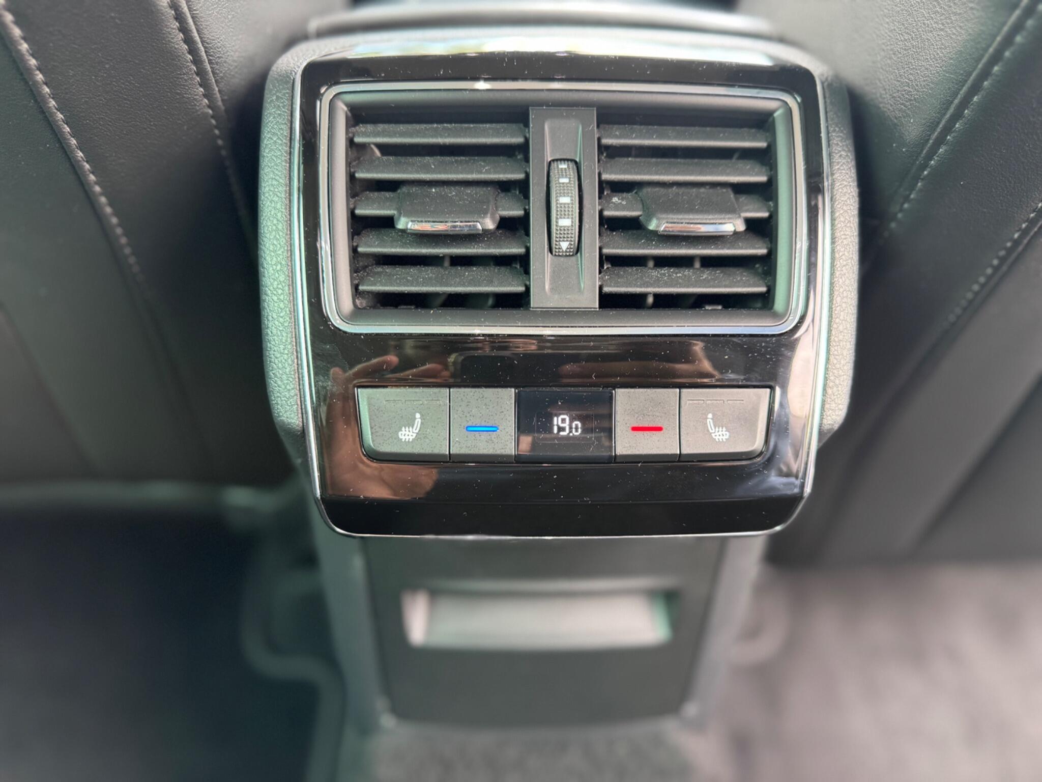 Skoda Superb view 46