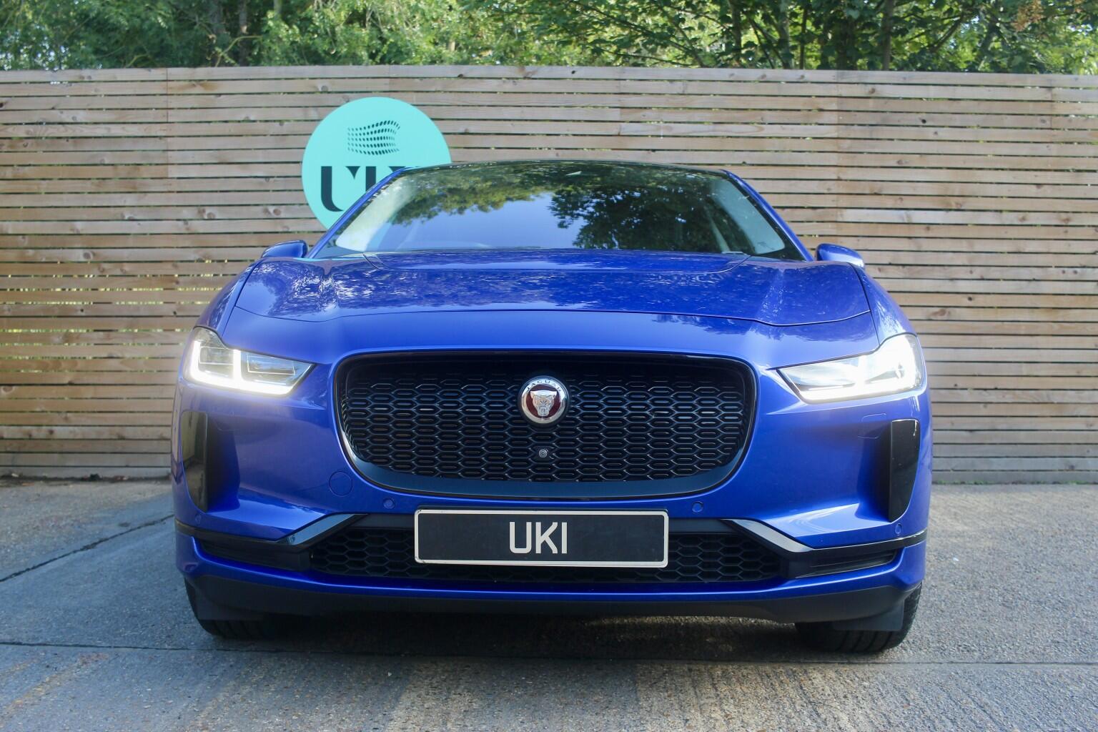 Jaguar I-Pace view 35