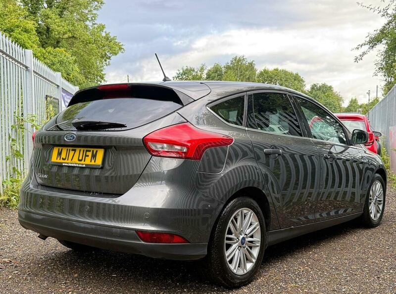 2017 Ford Focus image 41