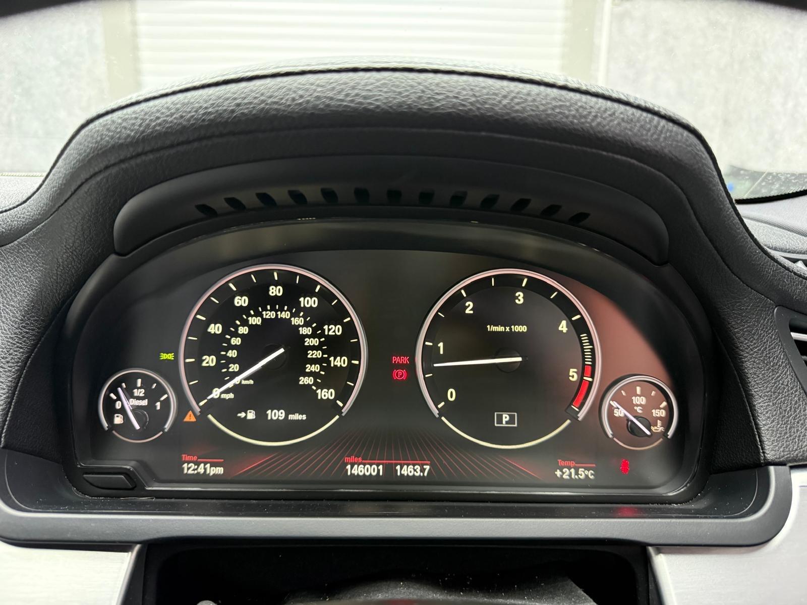BMW 7 Series view 23