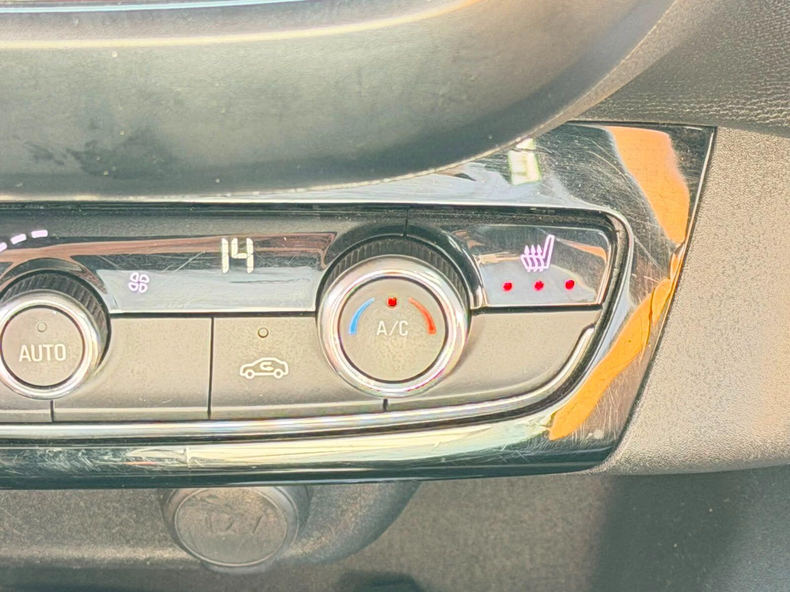Vauxhall Corsa view 27