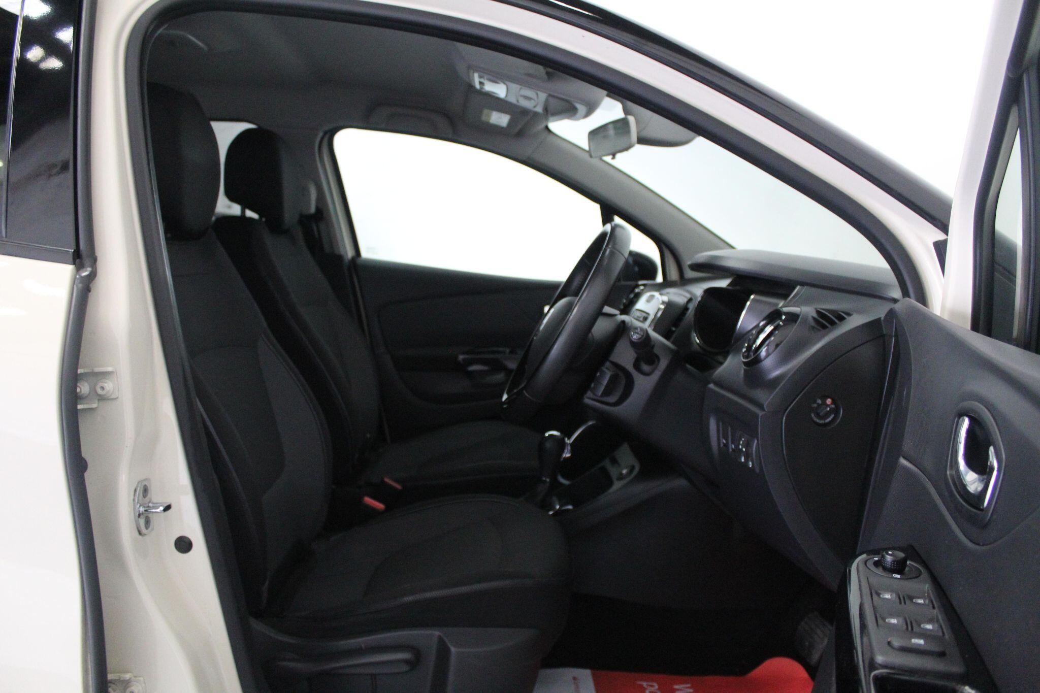 Renault Captur view 29