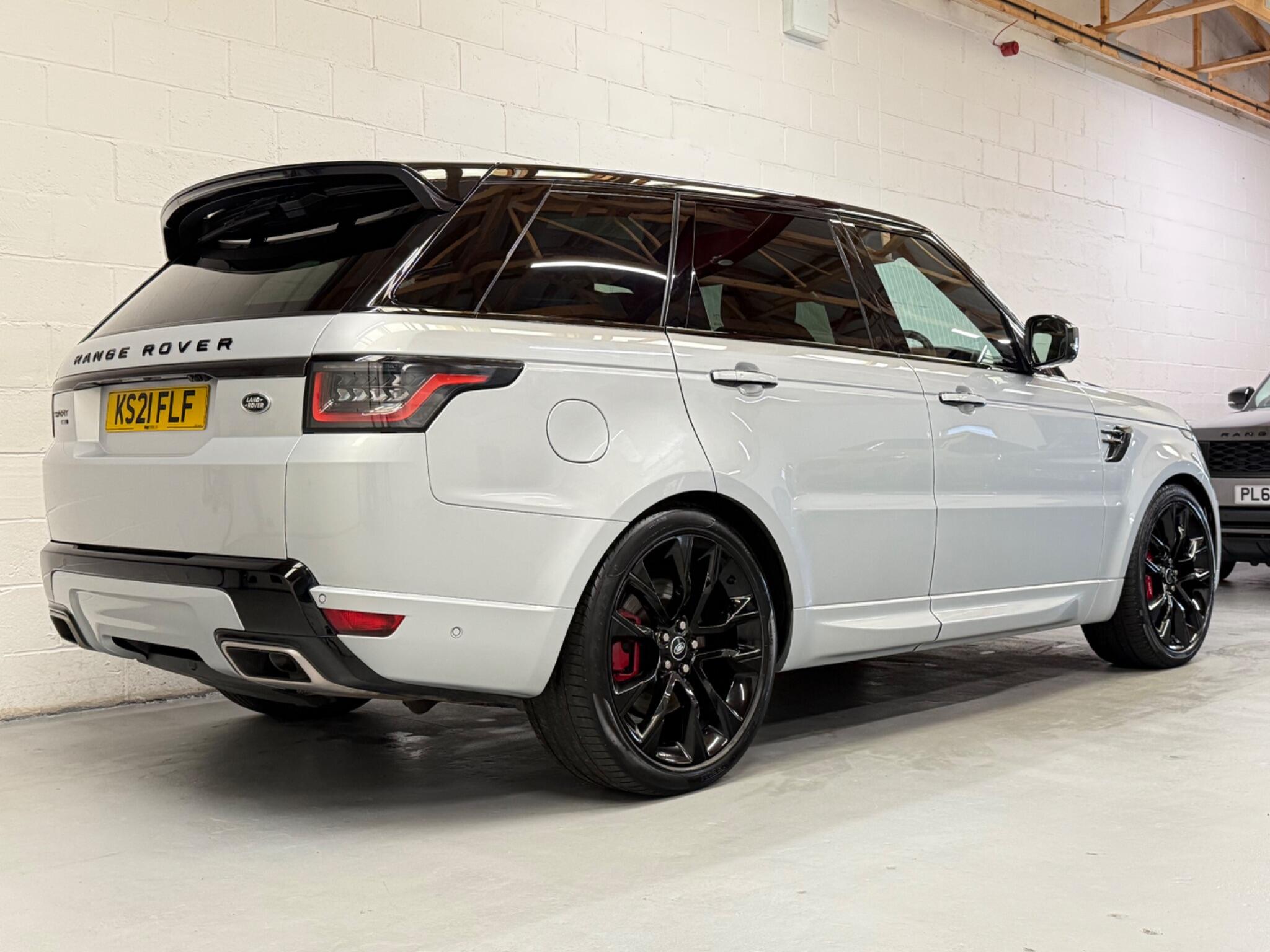 Land Rover Range Rover Sport view 8