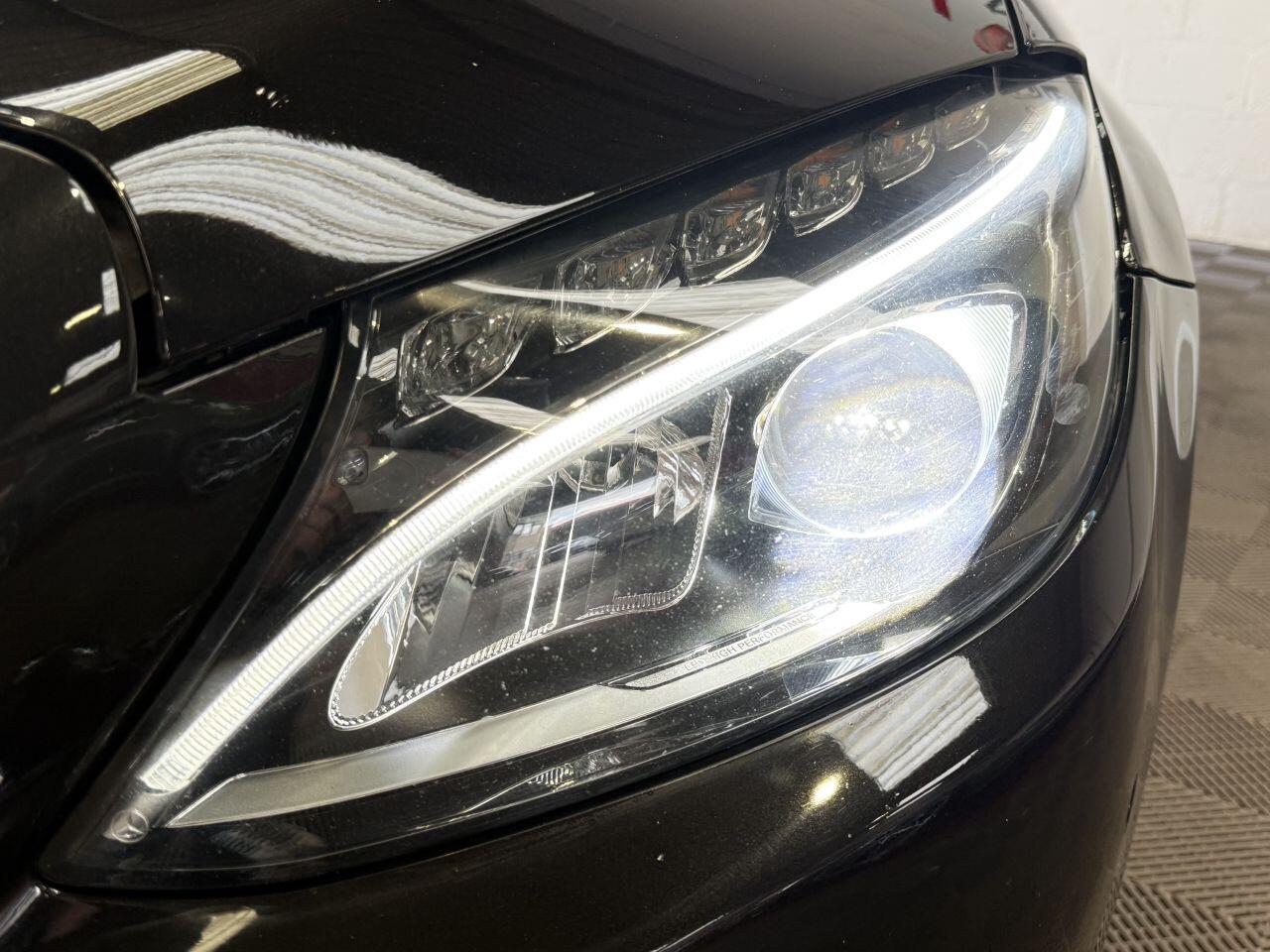 Mercedes-Benz C-Class view 27