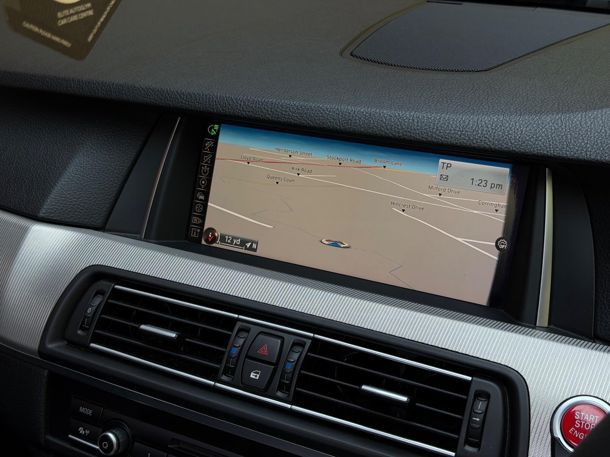 BMW M5 view 29