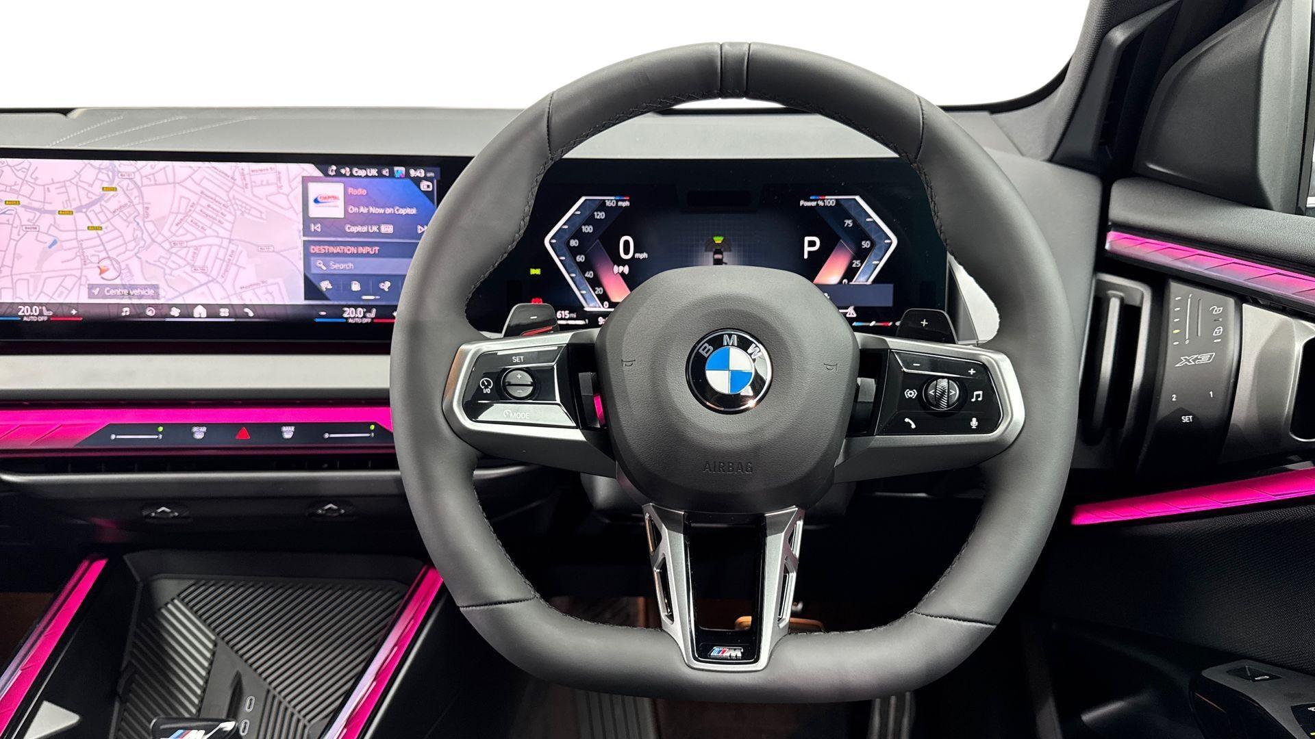 BMW X3 view 5