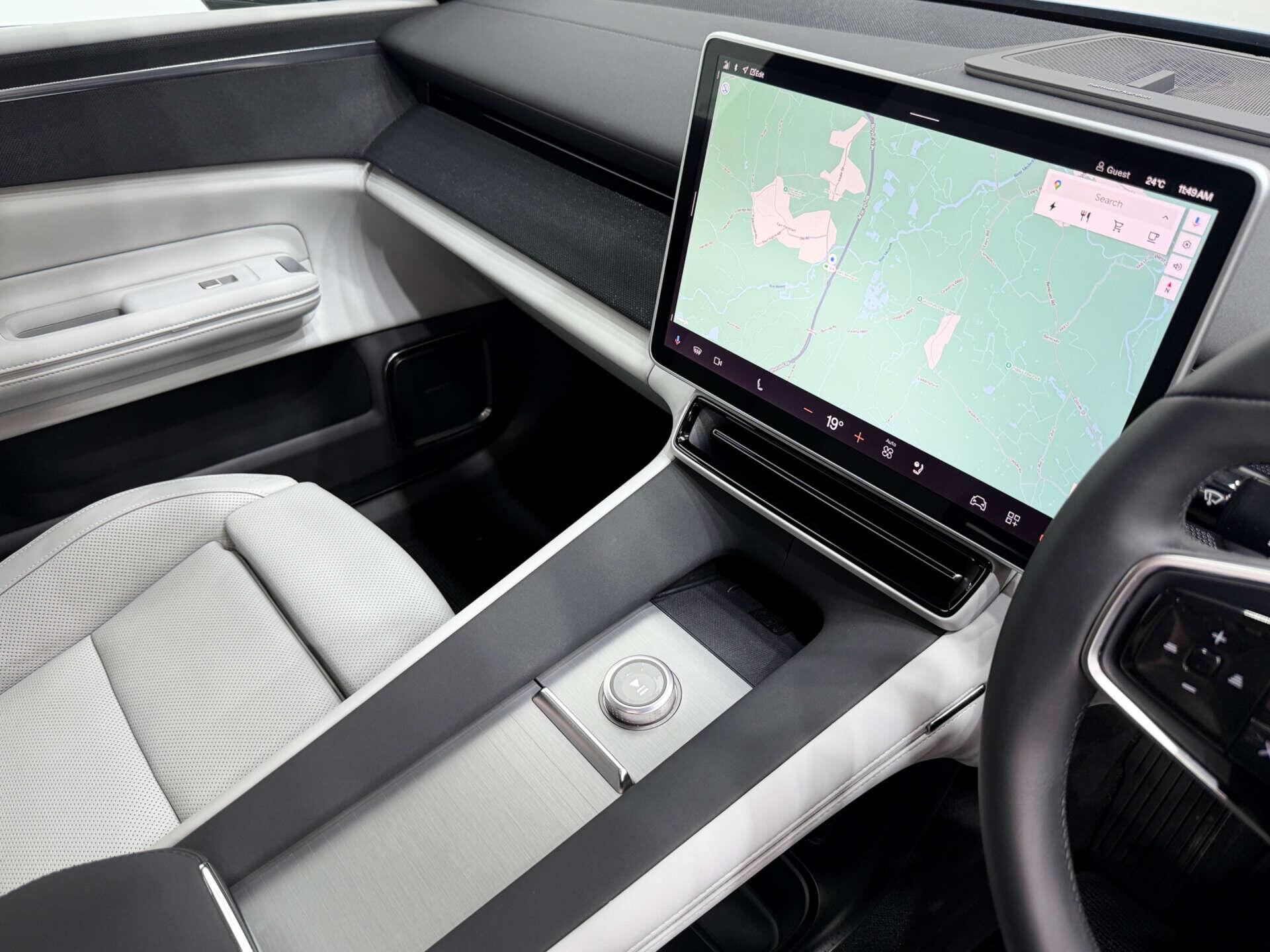 Polestar 4 view 49