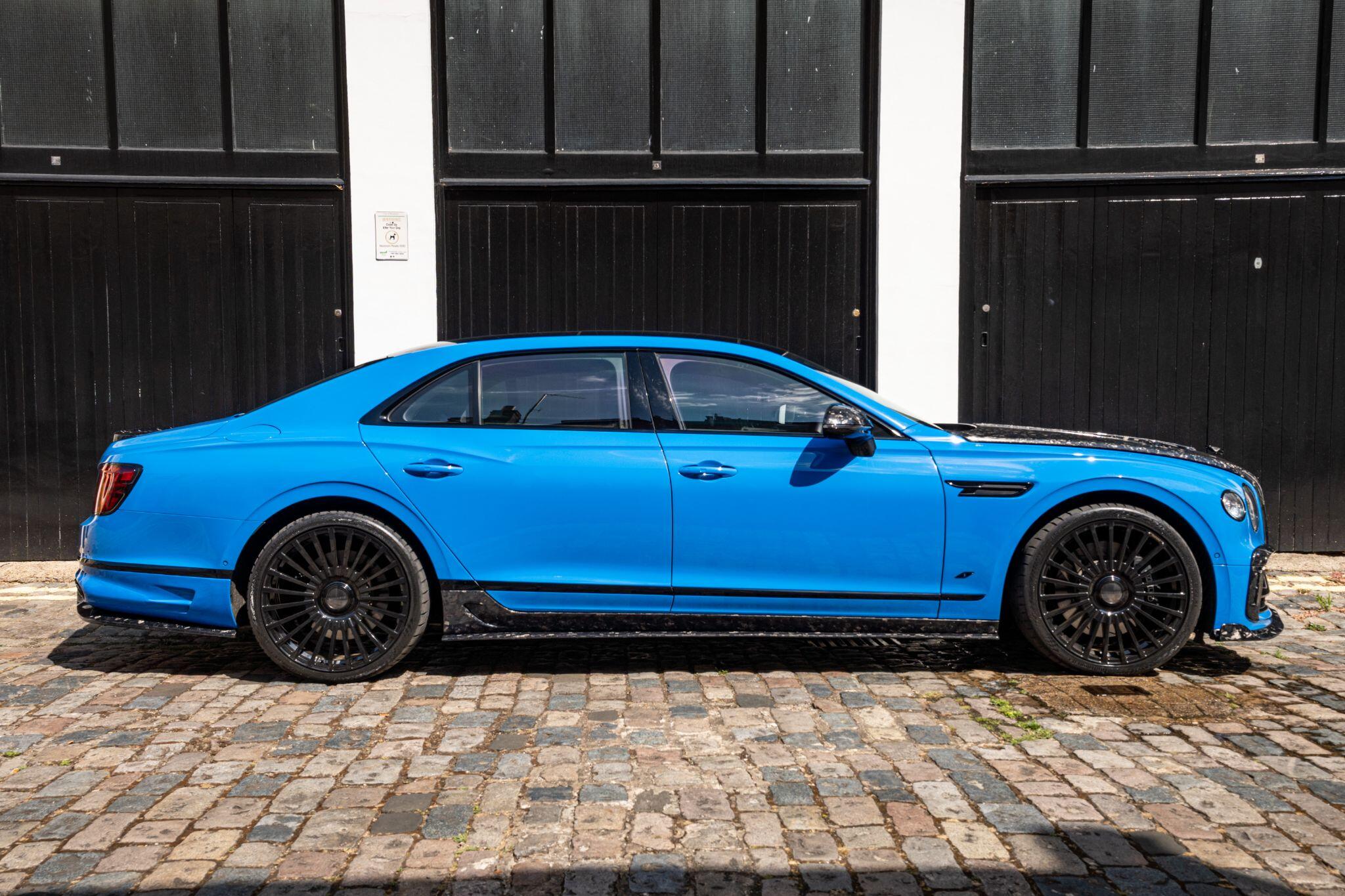 Bentley Flying Spur view 14