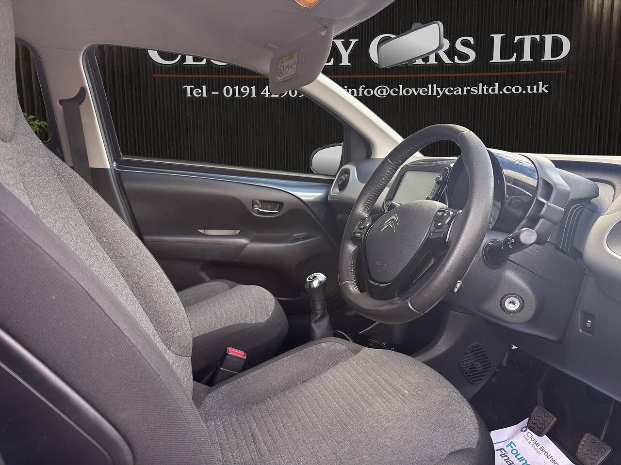 Citroen C1 view 11