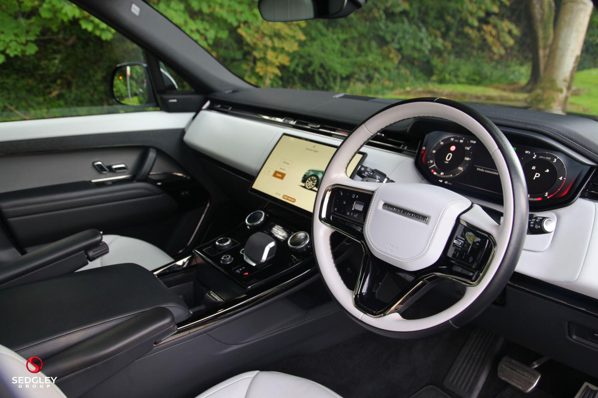 Land Rover Range Rover Sport view 14