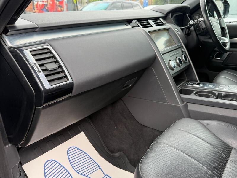 Land Rover Discovery 3 view 52