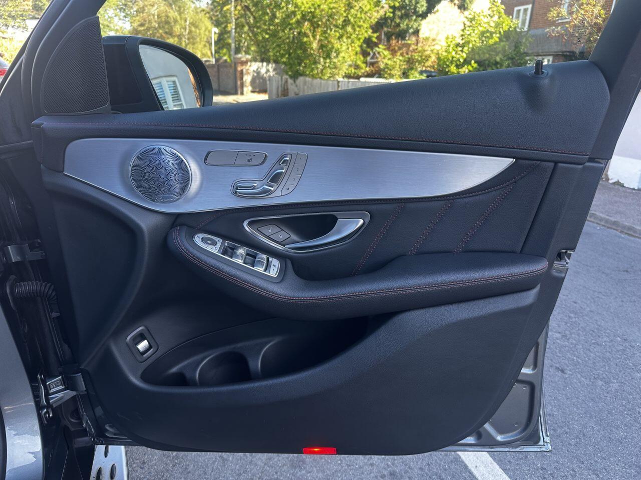 Mercedes-Benz GLC view 6