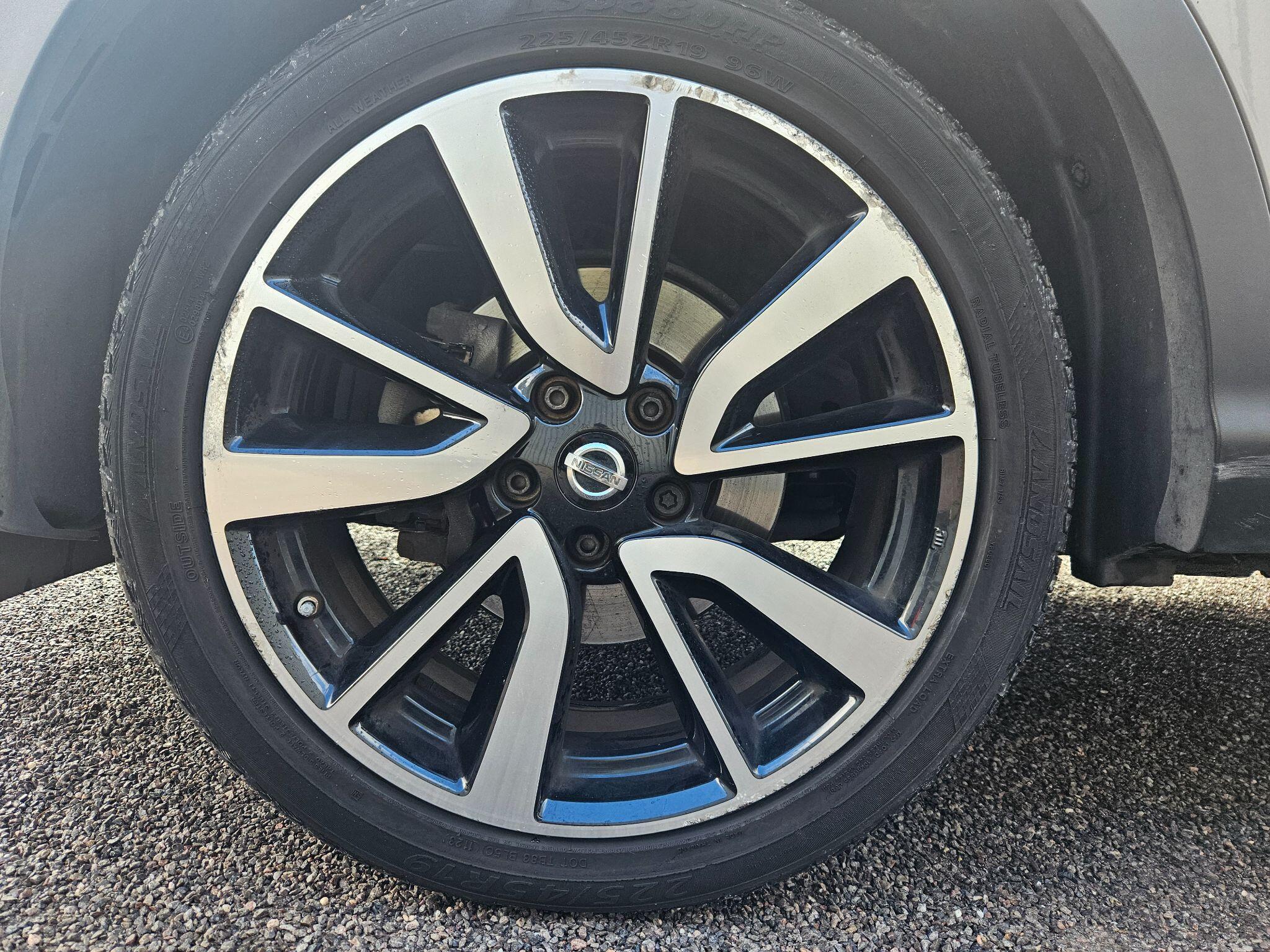 2017 Nissan Qashqai image 46