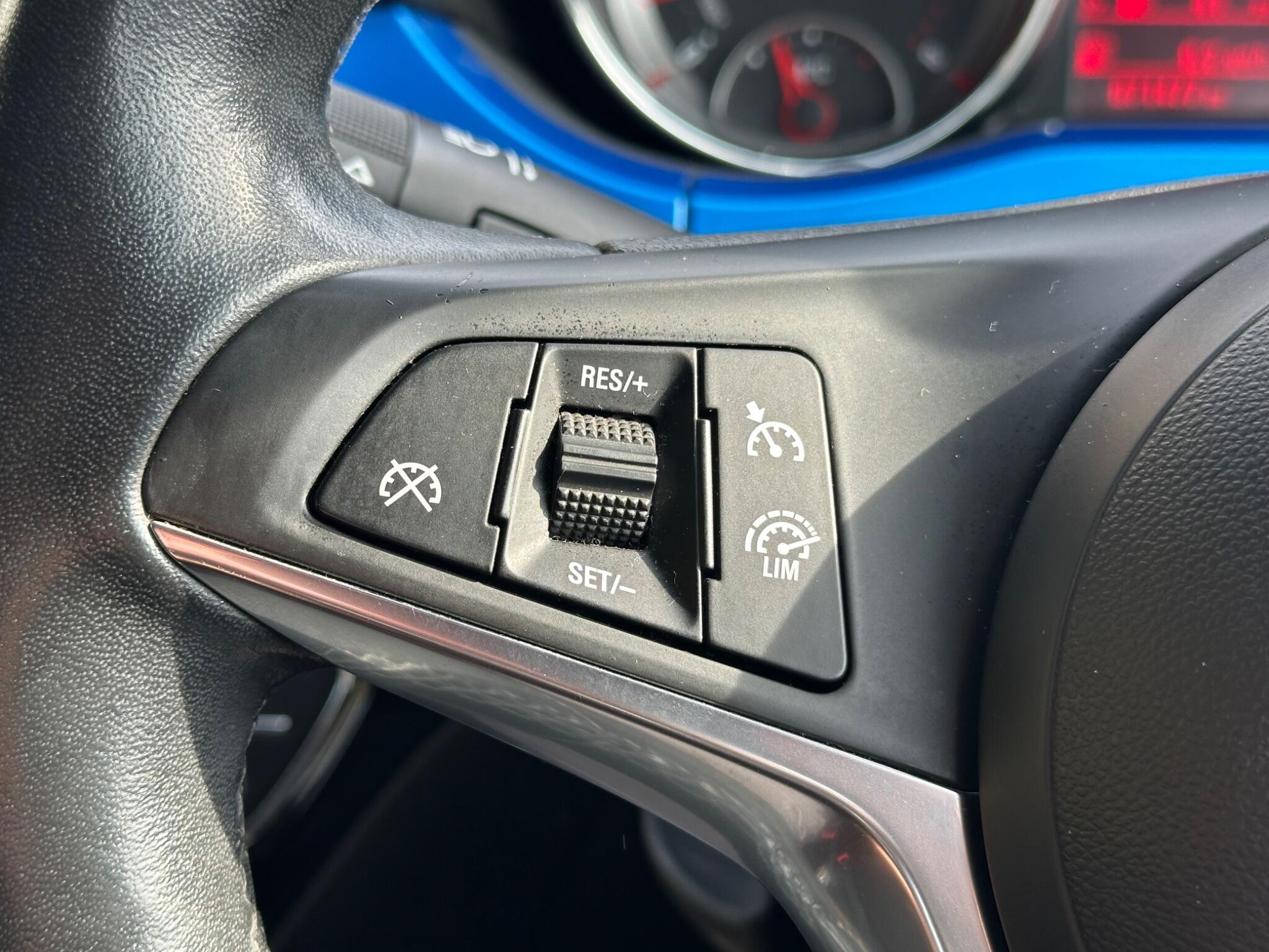 Vauxhall Adam view 25