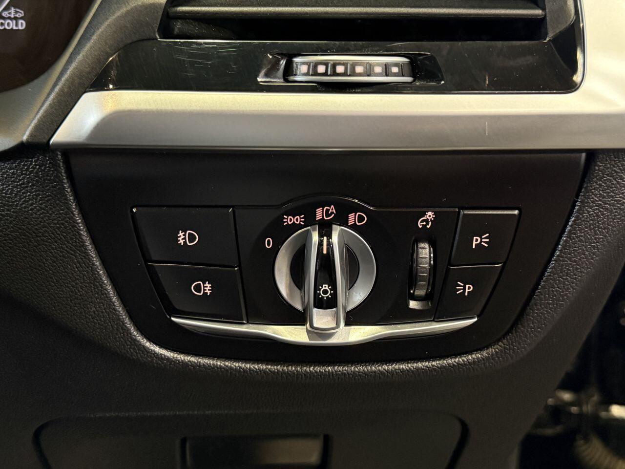 BMW X3 view 44