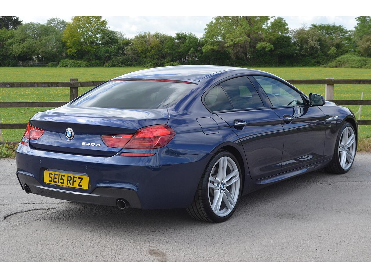 BMW 6 Series view 10