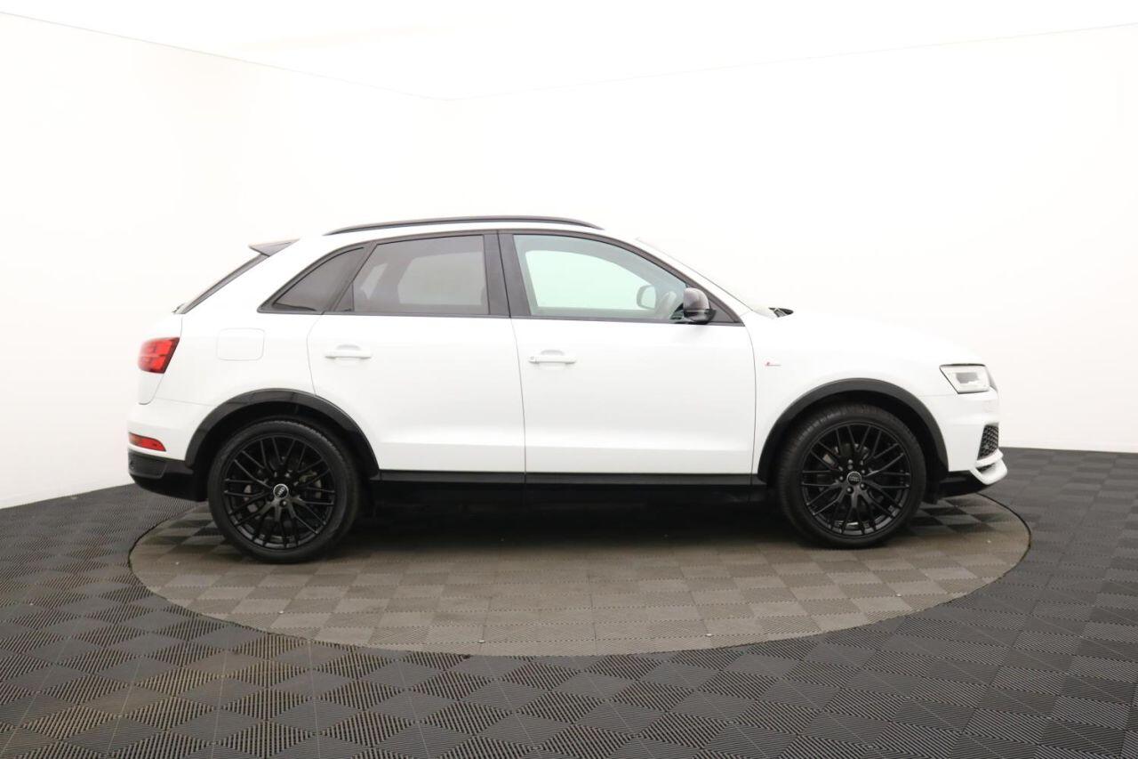 Audi Q3 view 2