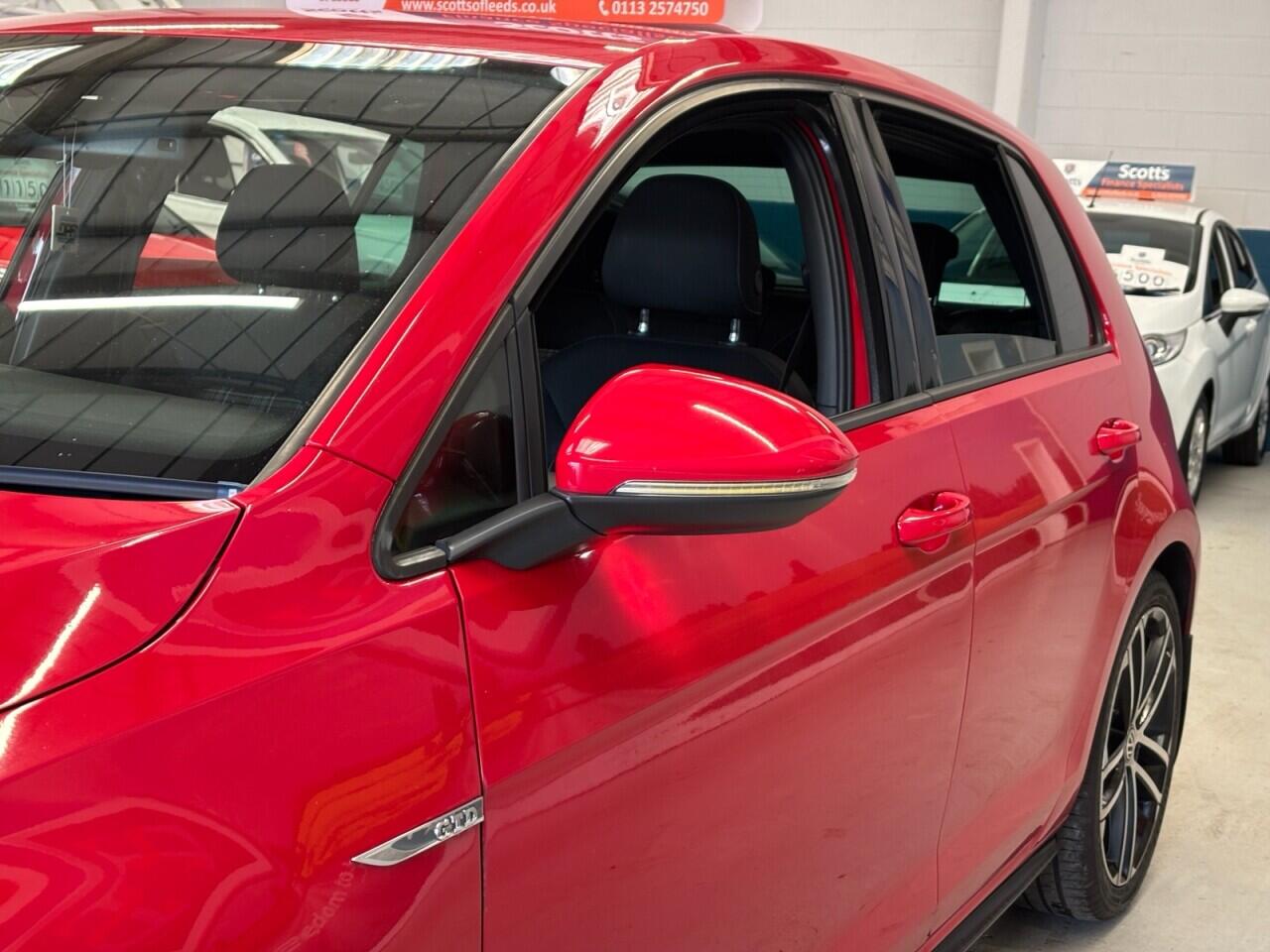 Volkswagen Golf view 45