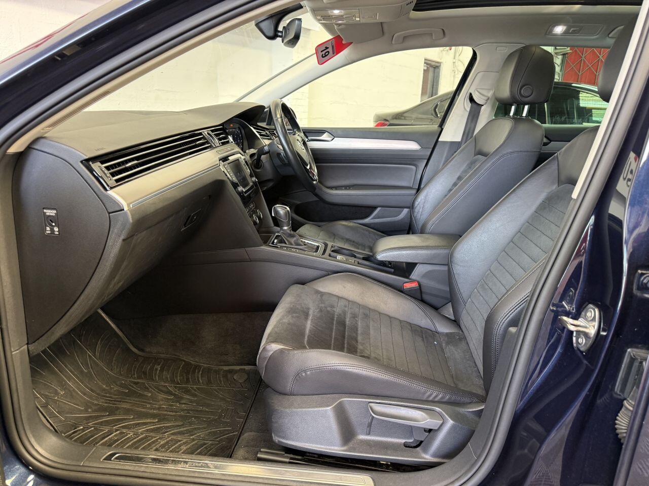 Volkswagen Passat view 55