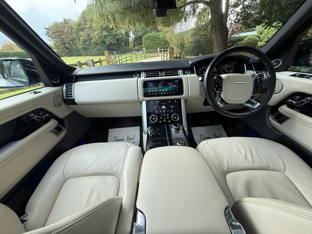 Land Rover Range Rover view 30