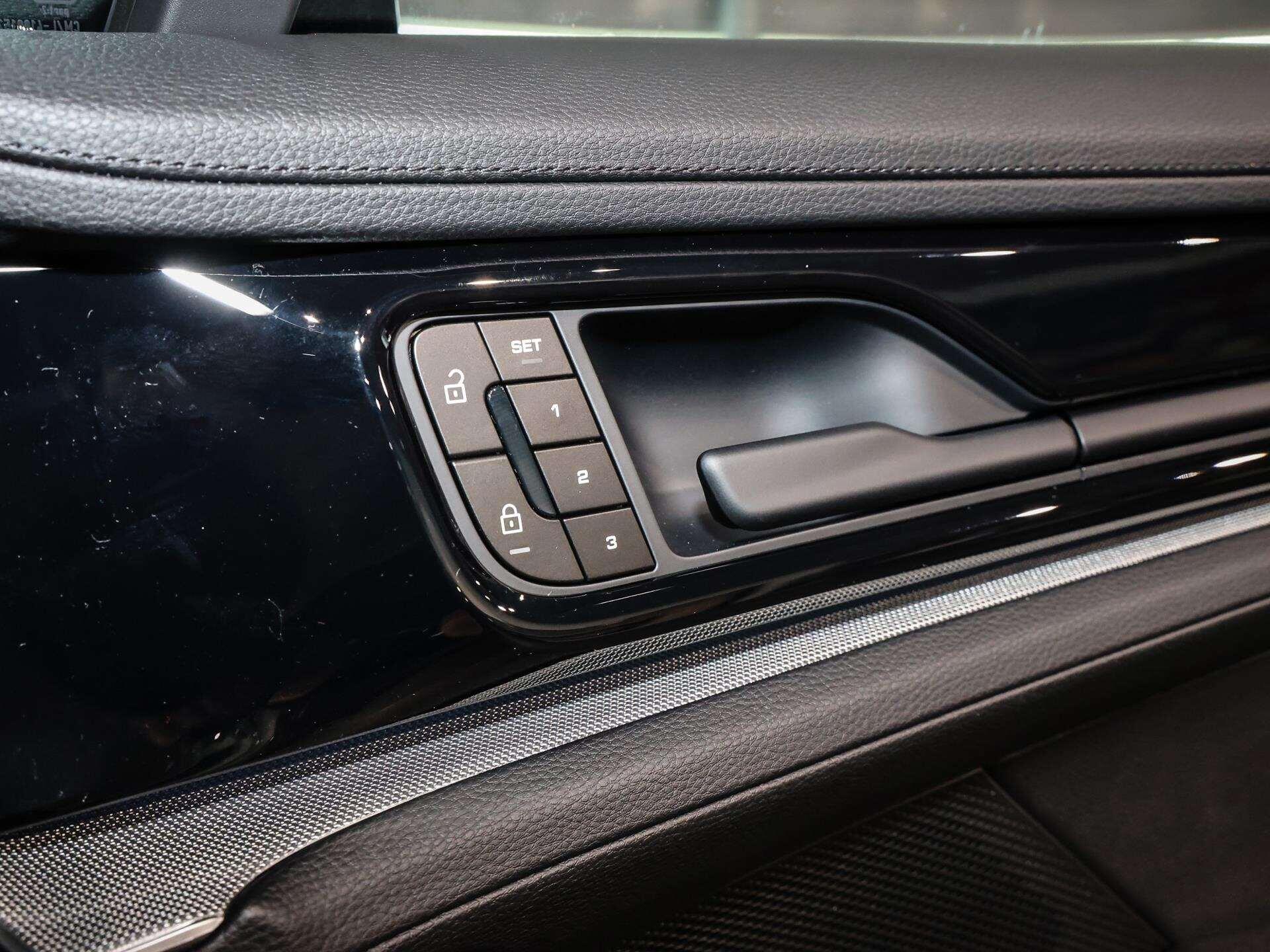 Porsche Panamera view 24