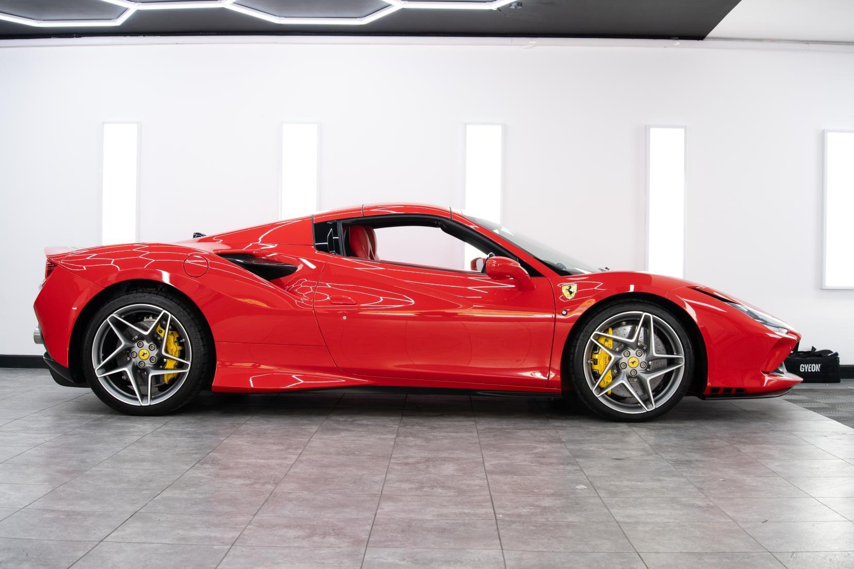 Ferrari F8 Spider view 3