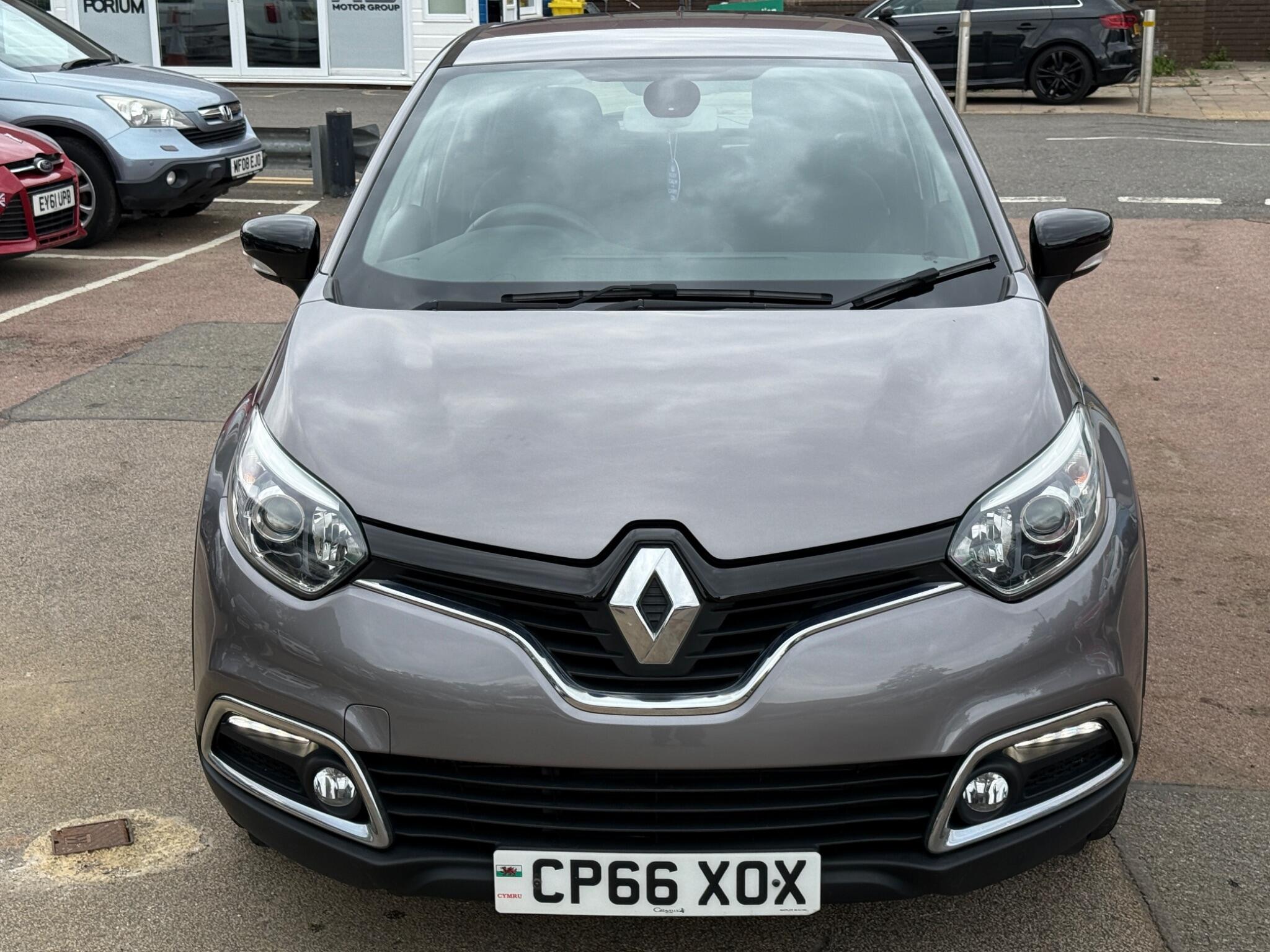 Renault Captur - Image 8