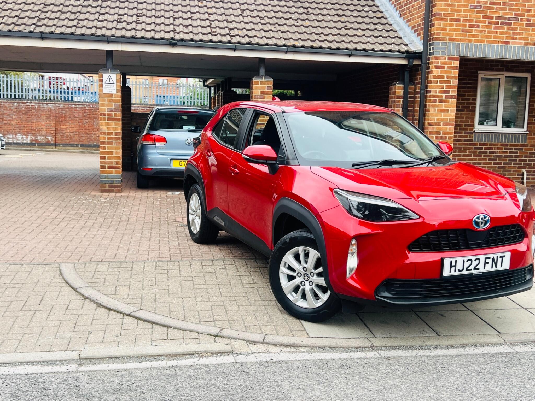 Toyota Yaris Cross view 7