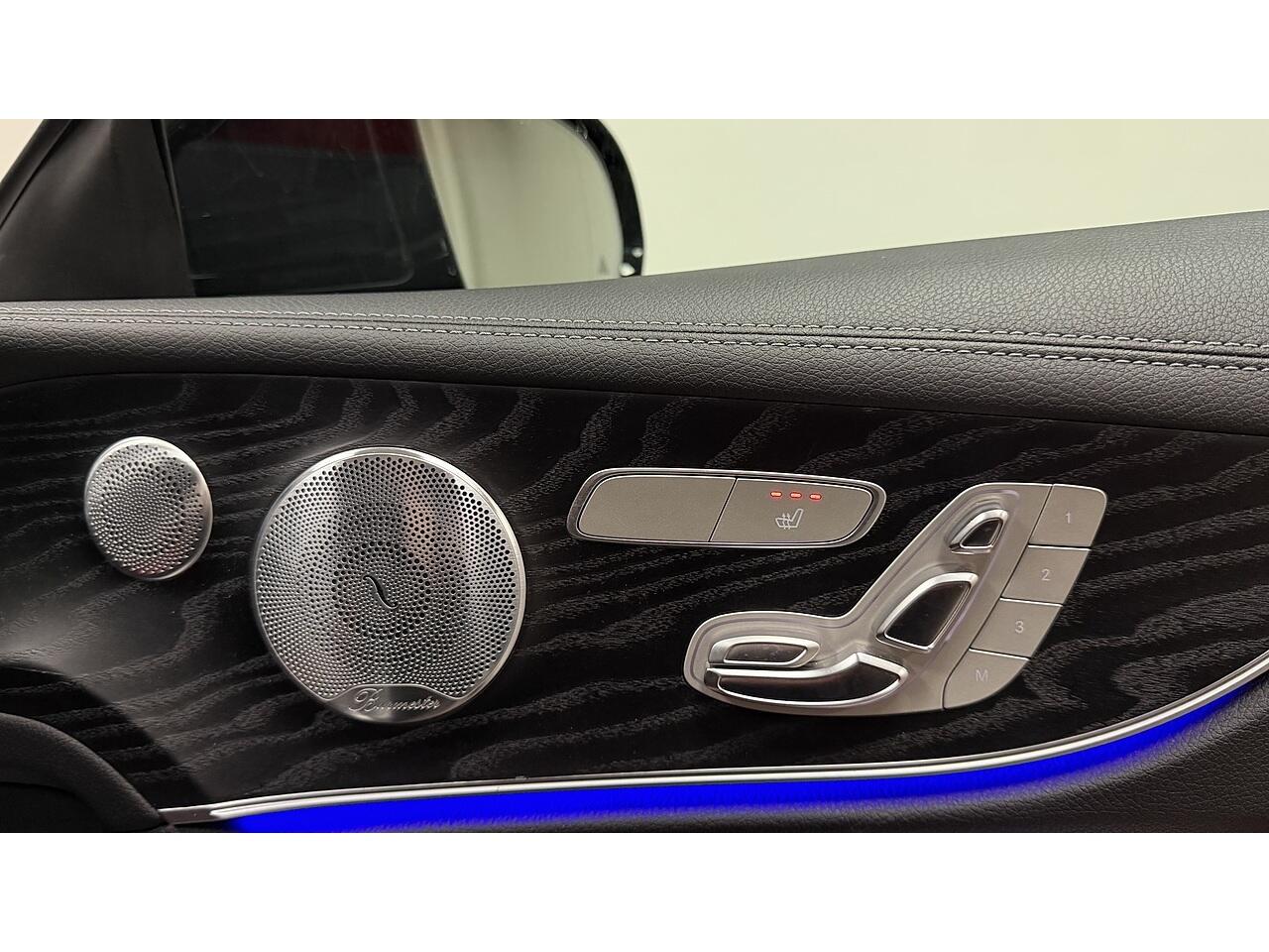 Mercedes-Benz E-Class view 20