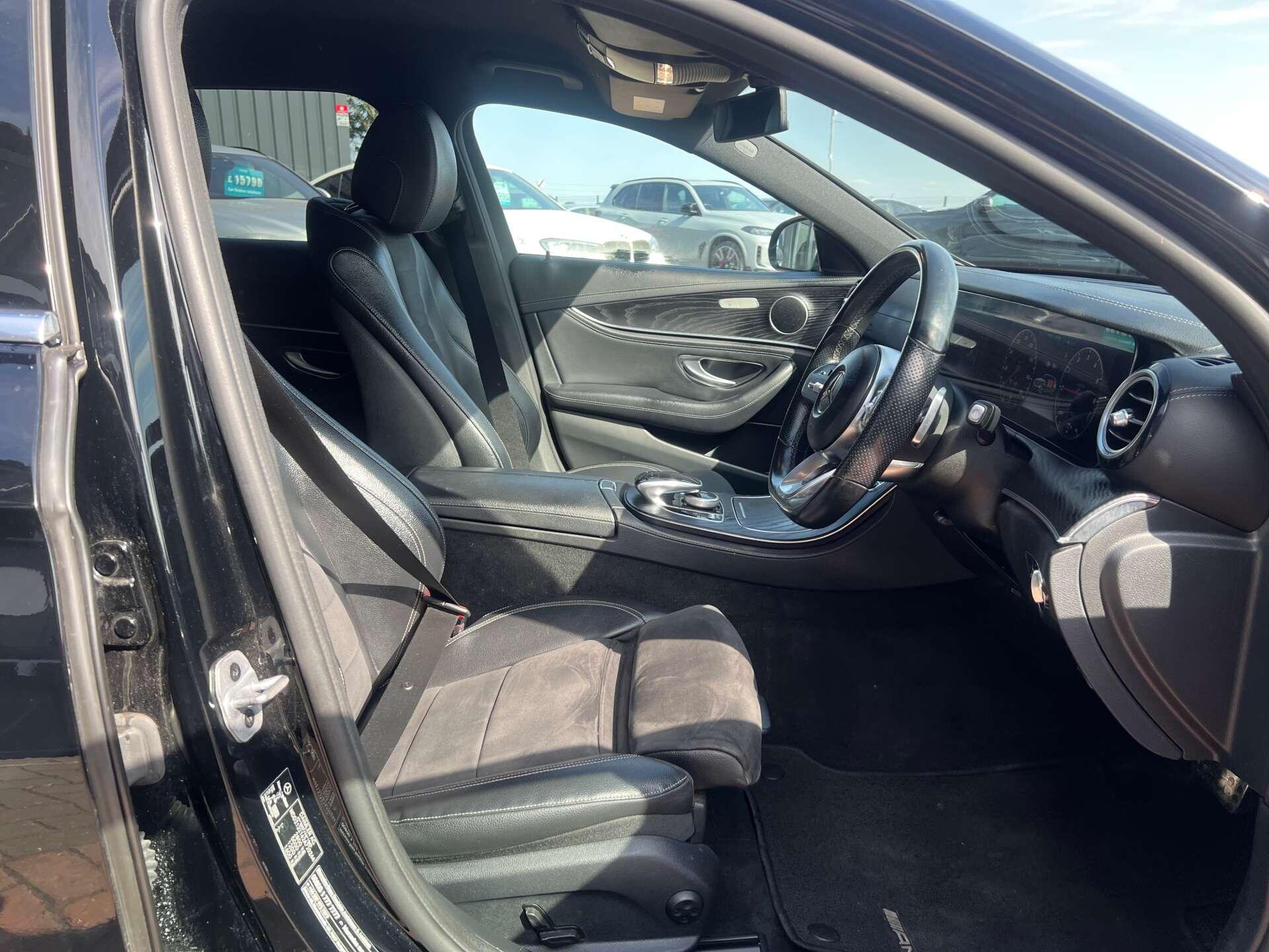 Mercedes-Benz E-Class view 17