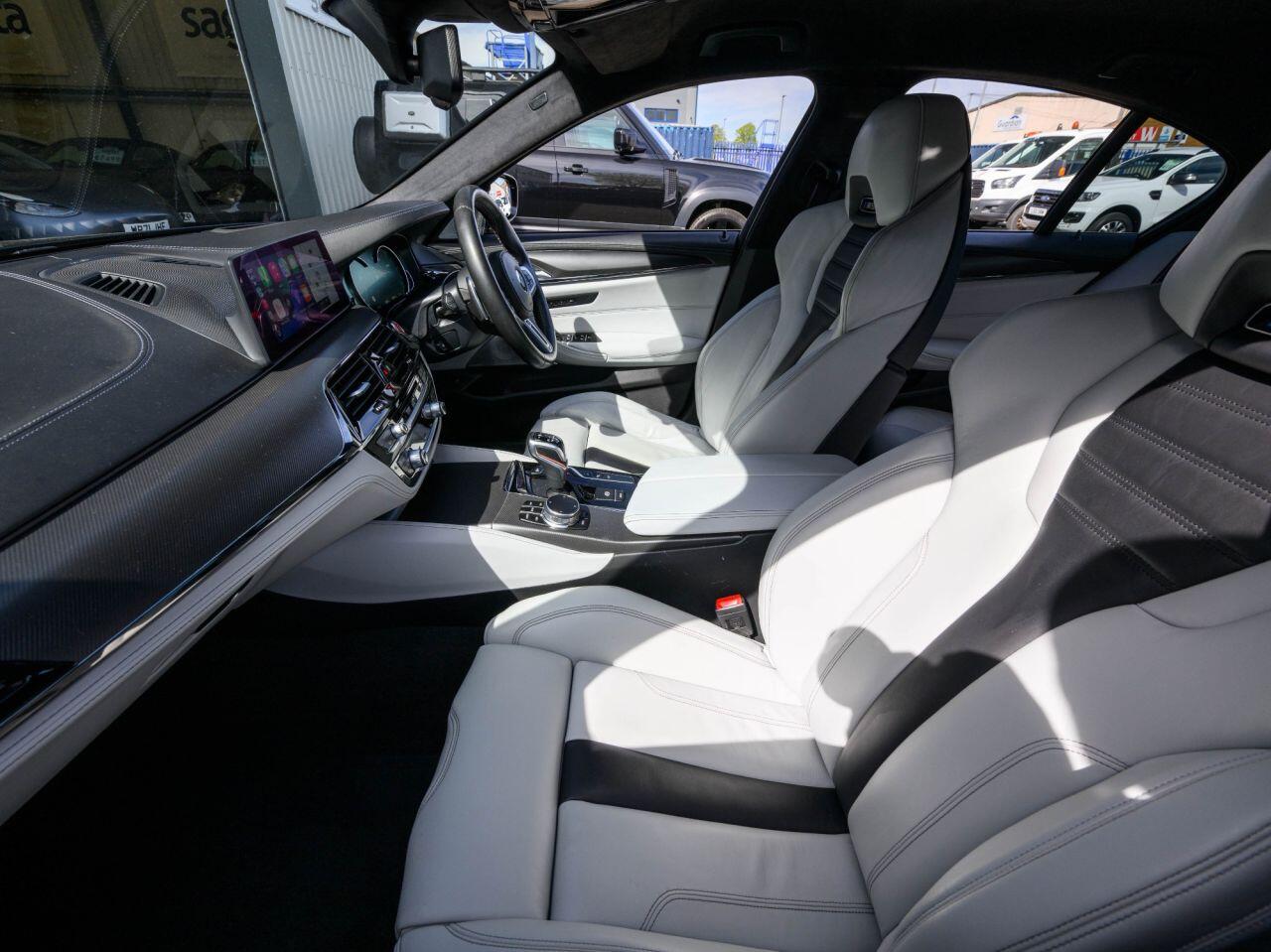 BMW M5 view 18