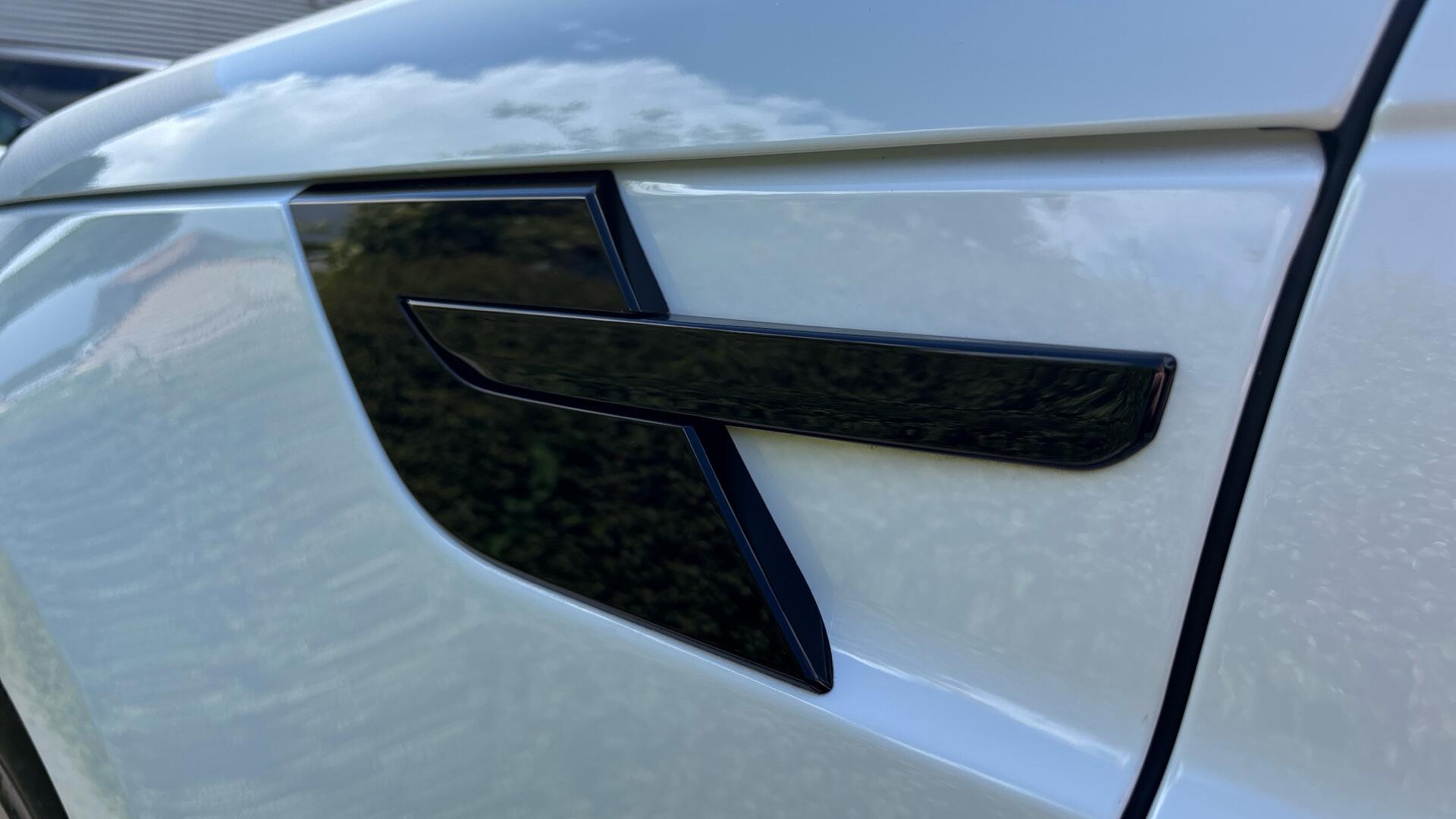 Land Rover Range Rover Sport view 37