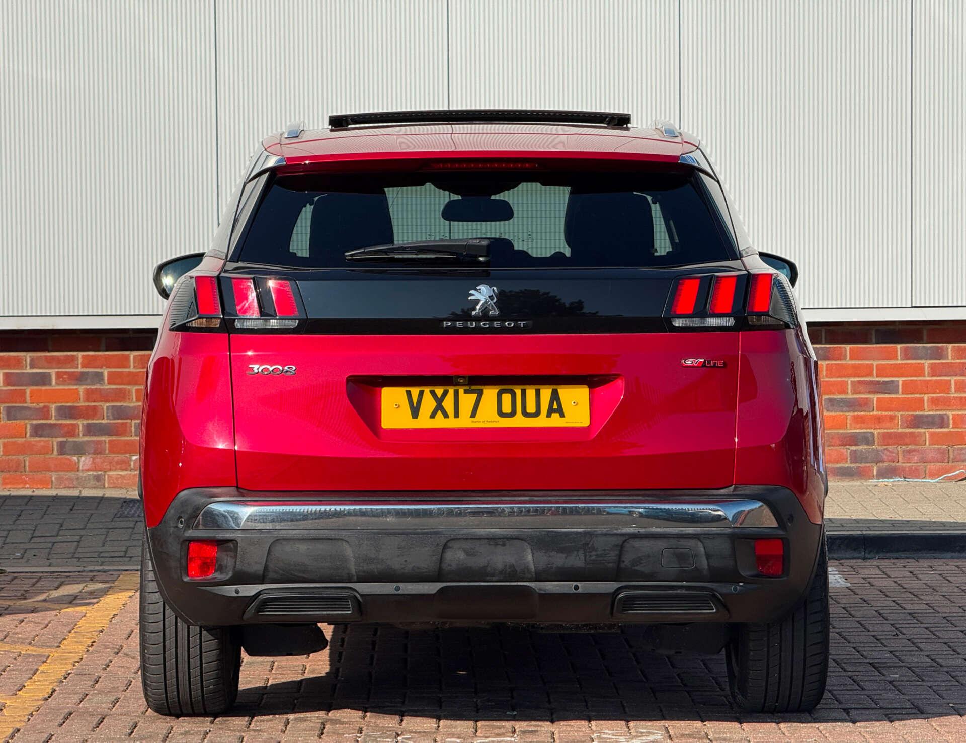 Peugeot 3008 view 11