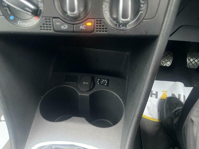 2011 Volkswagen Polo image 41