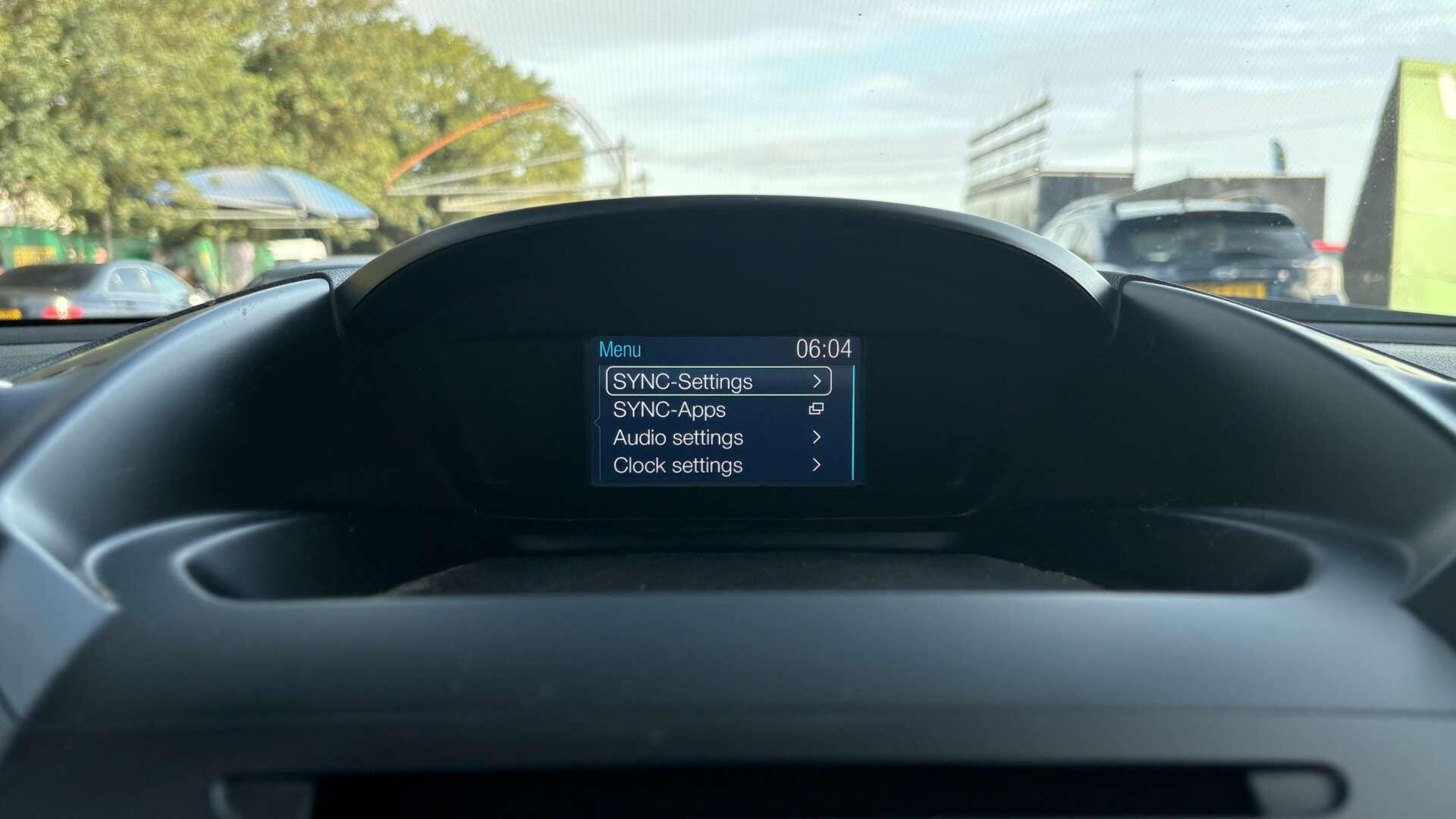 Ford Kuga view 25